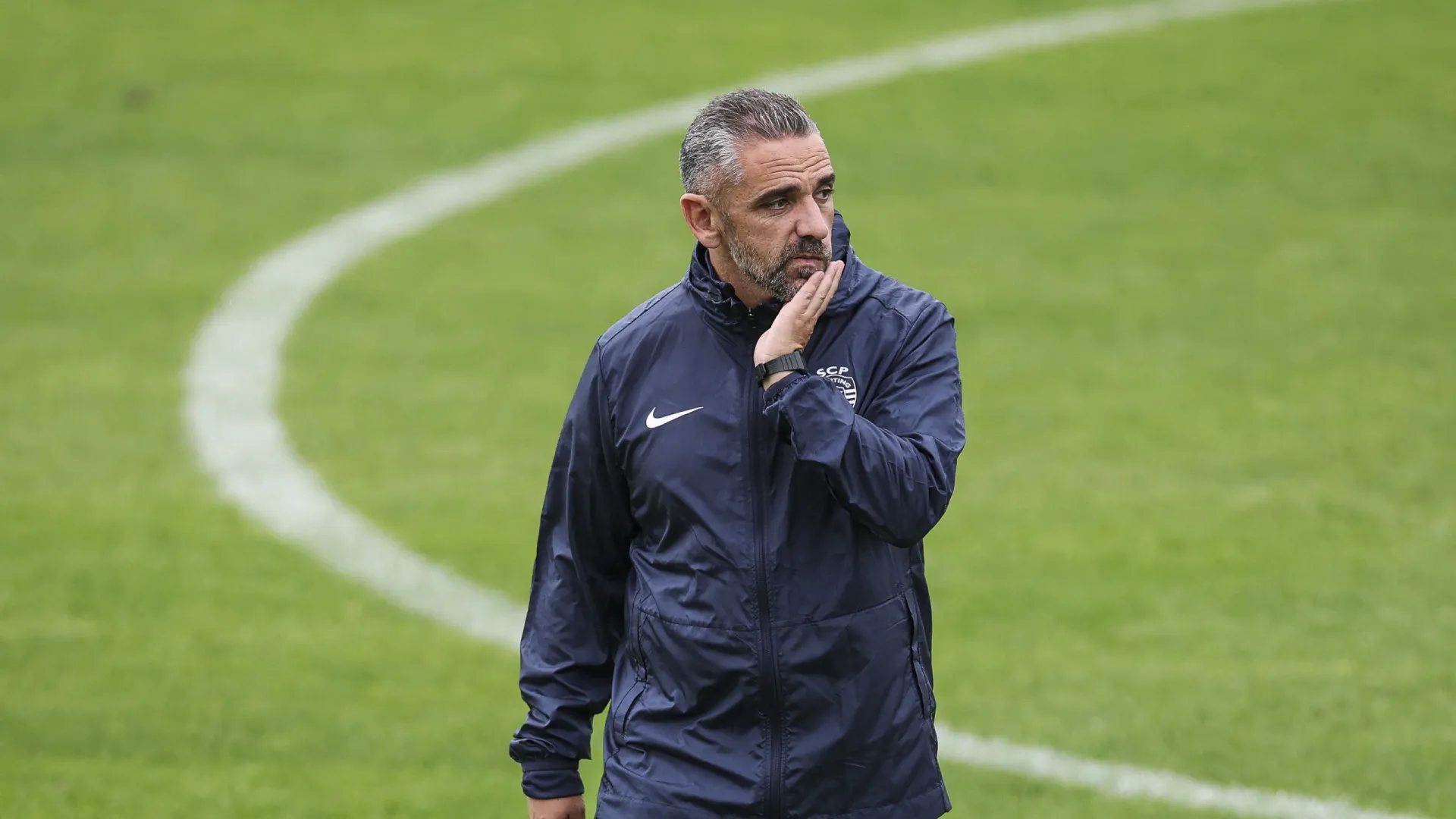 
                    Sem Fresneda, mas com Salvador Blopa. As novidades do treino do Sporting
                