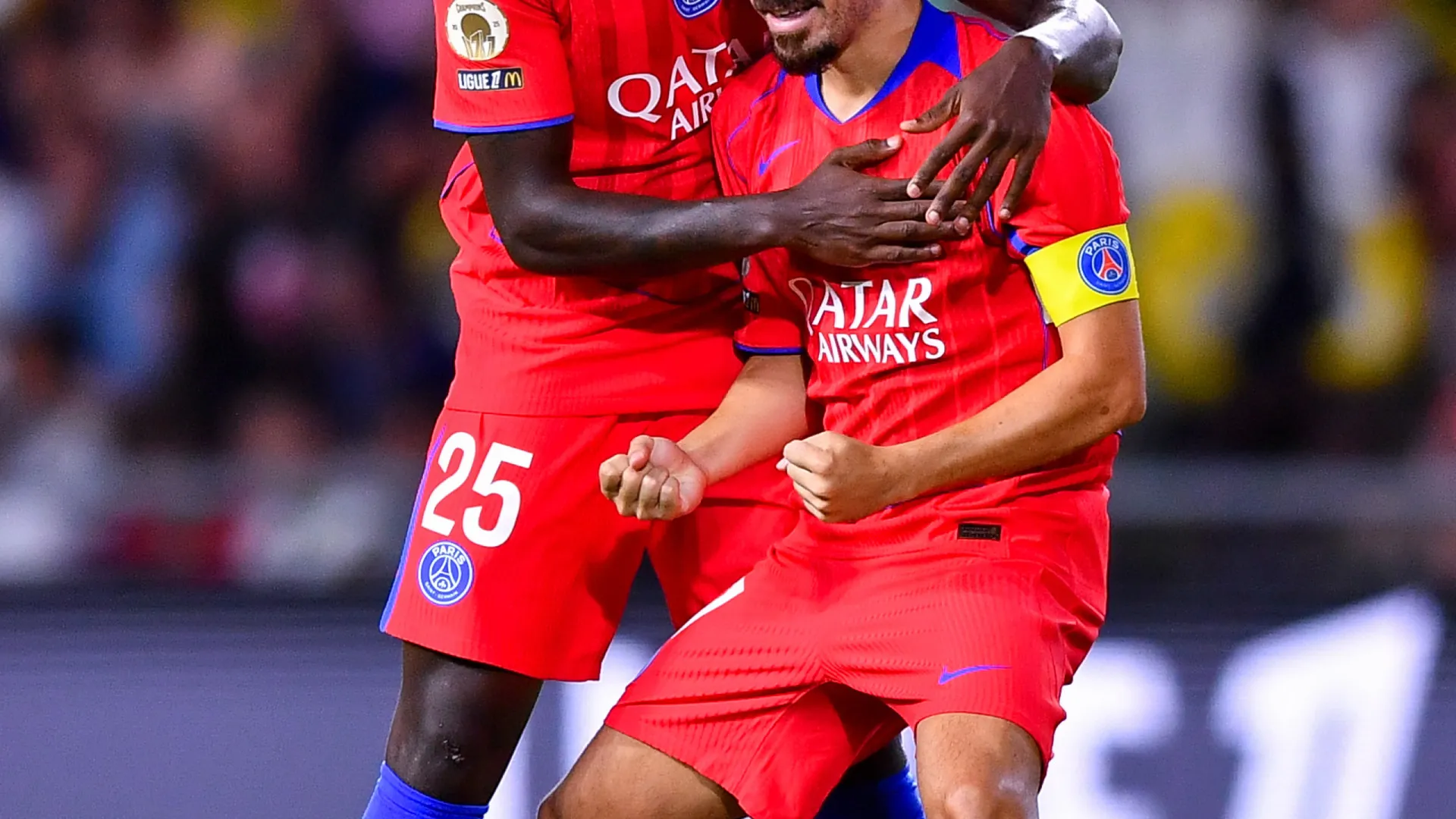 
                    Dois portugueses escolhidos para o onze do ano da FIFPRO
                