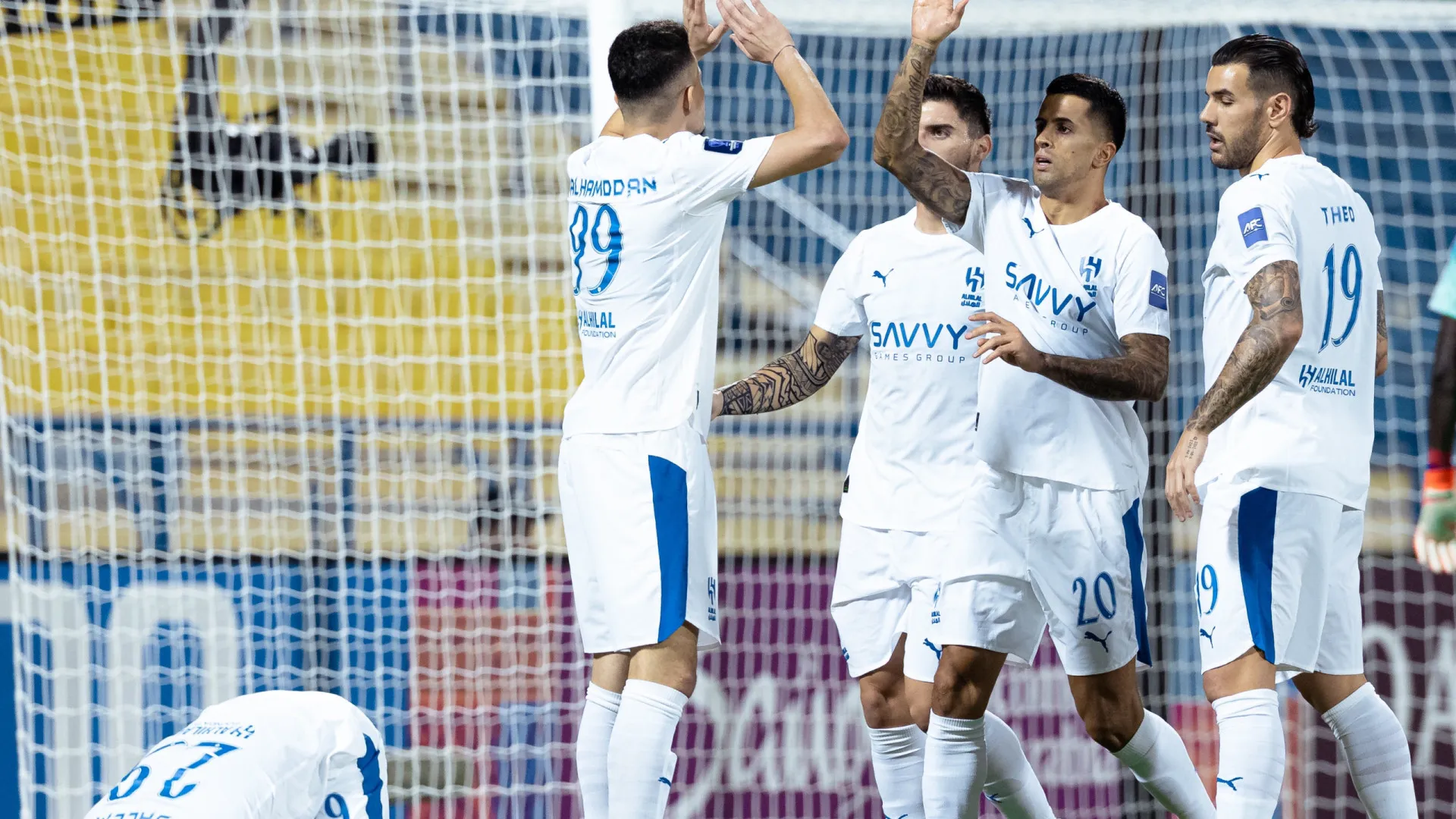 
                    João Cancelo 'empurra' Al Hilal em noite agridoce para técnicos lusos
                