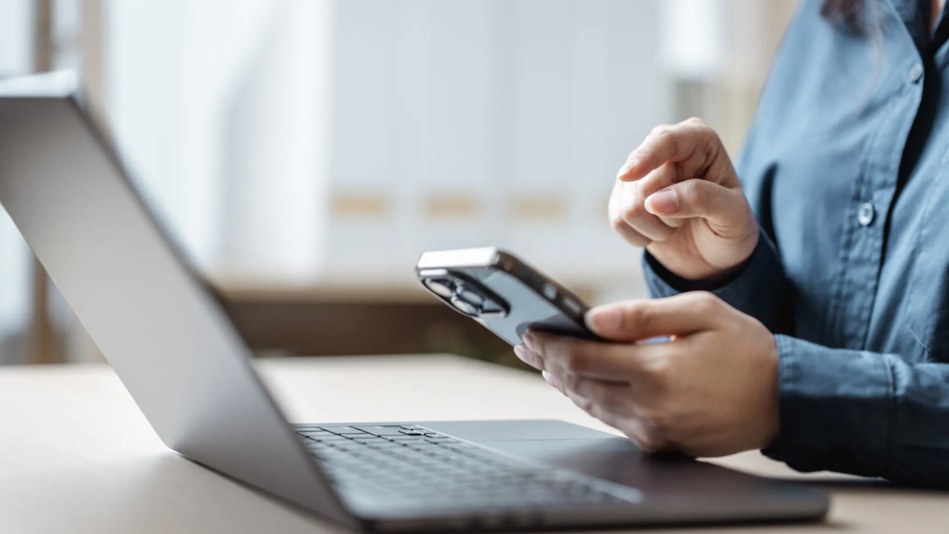 
                    Com n.º de telemóvel ou NIF: Já conhece estas transferências bancárias?
                