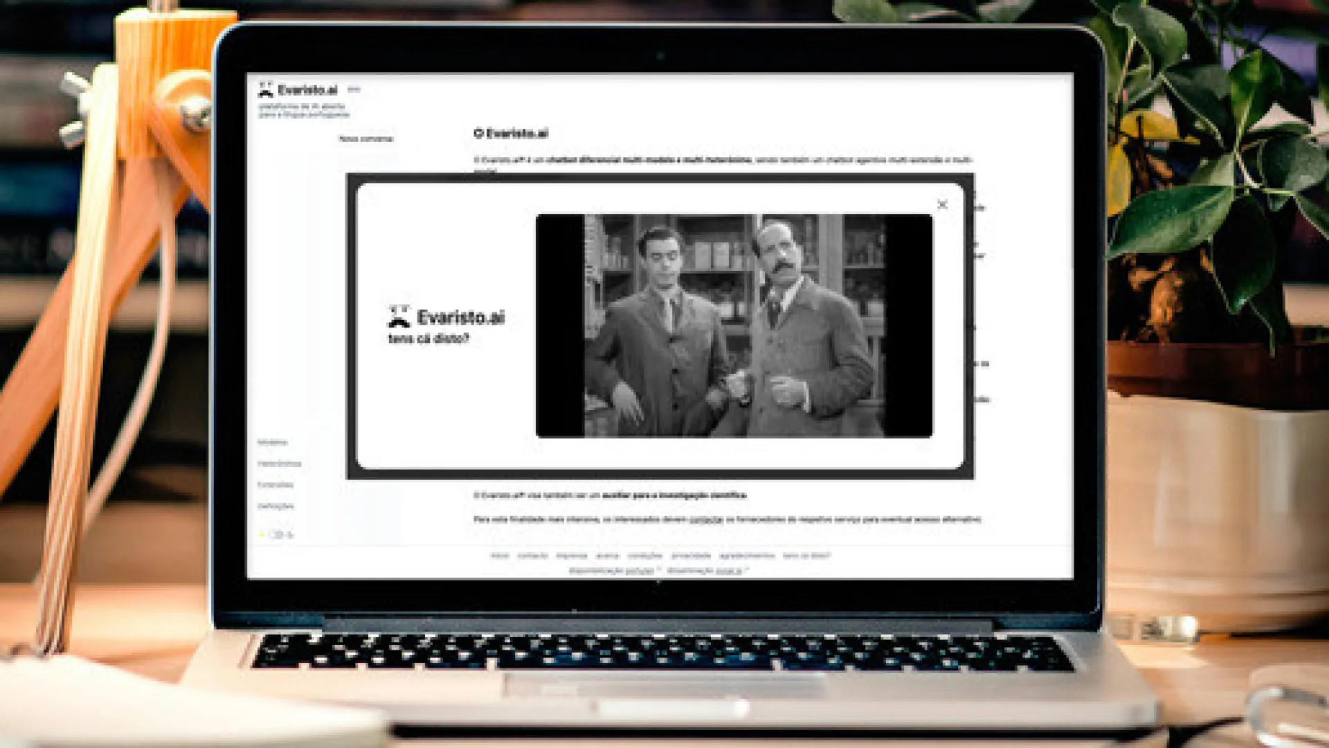 
                    'Evaristo, respondes a isto?' FCUL lança chatbot para serviços públicos
                
