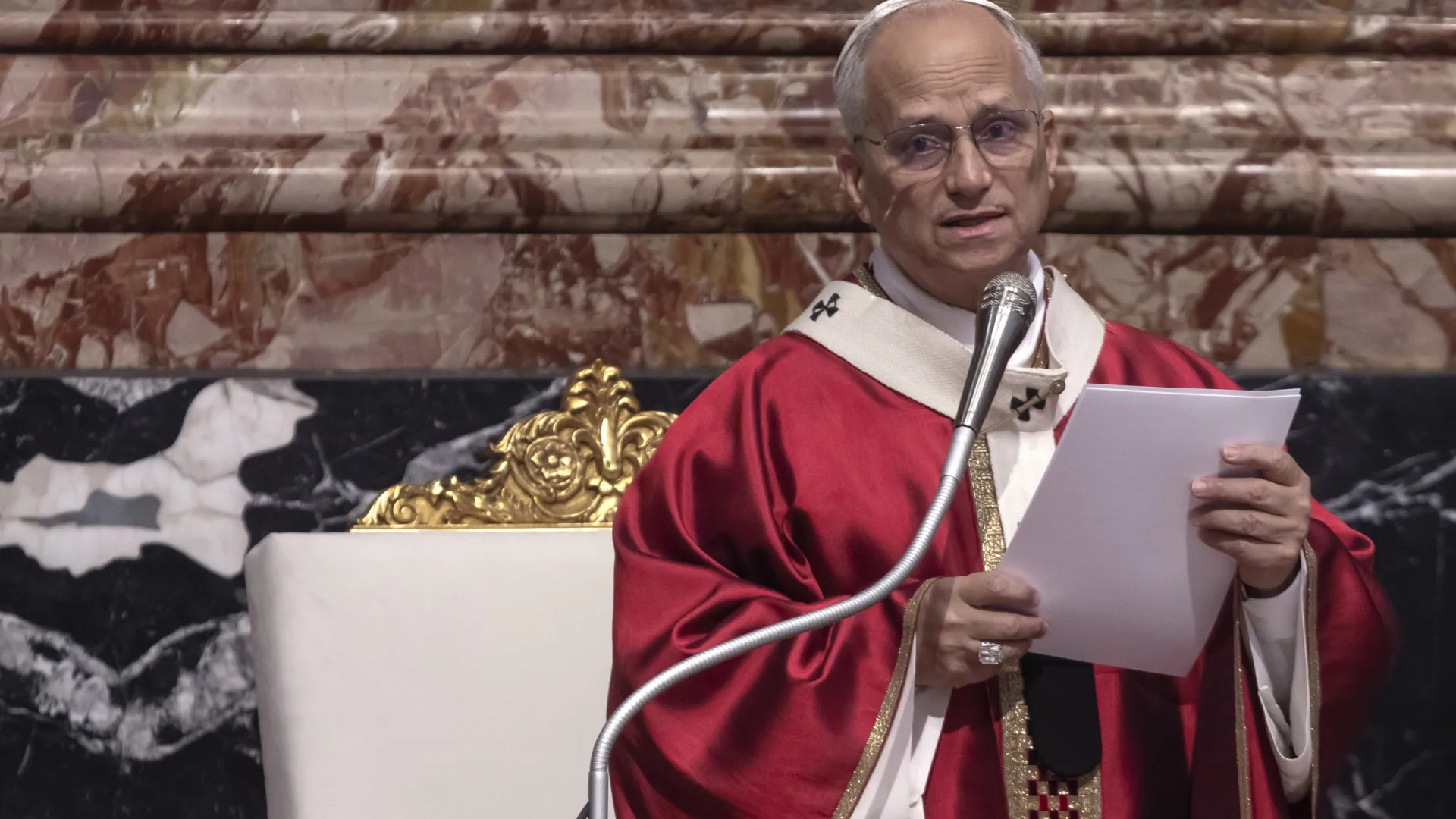 
                    Fé não é política: Papa apela a jovens dos EUA para 