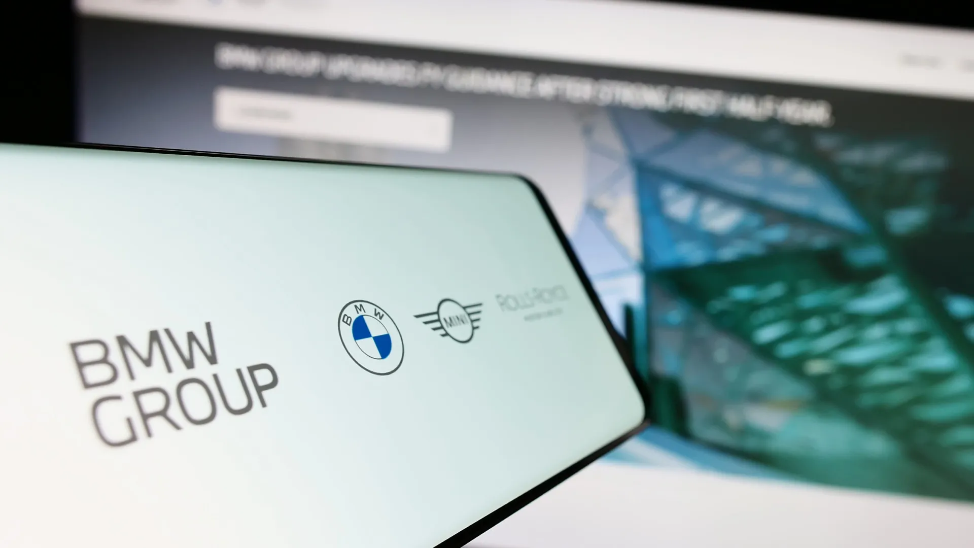 
                    Grupo BMW lucra 5,7 mil milhões até setembro. É uma descida de 6,8%
                