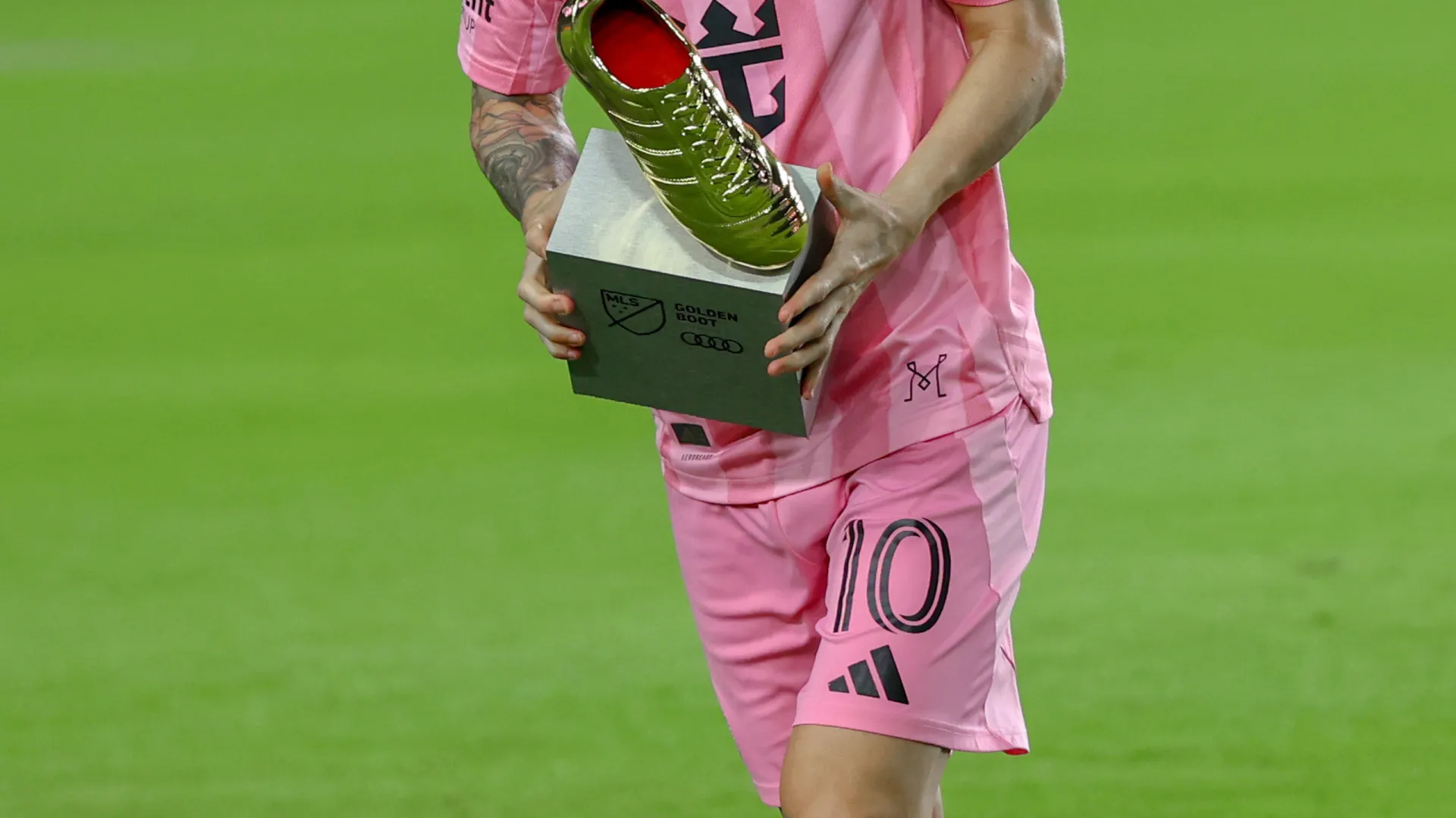 
                    Sem surpresas, Lionel Messi integra onze deal da fase regular da MLS
                