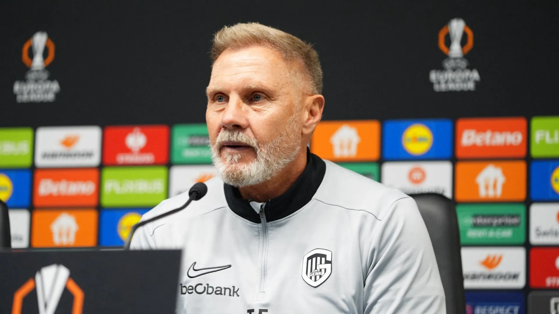 
                    Treinador do Genk atribui favoritismo ao Sp. Braga, mas quer vencer
                