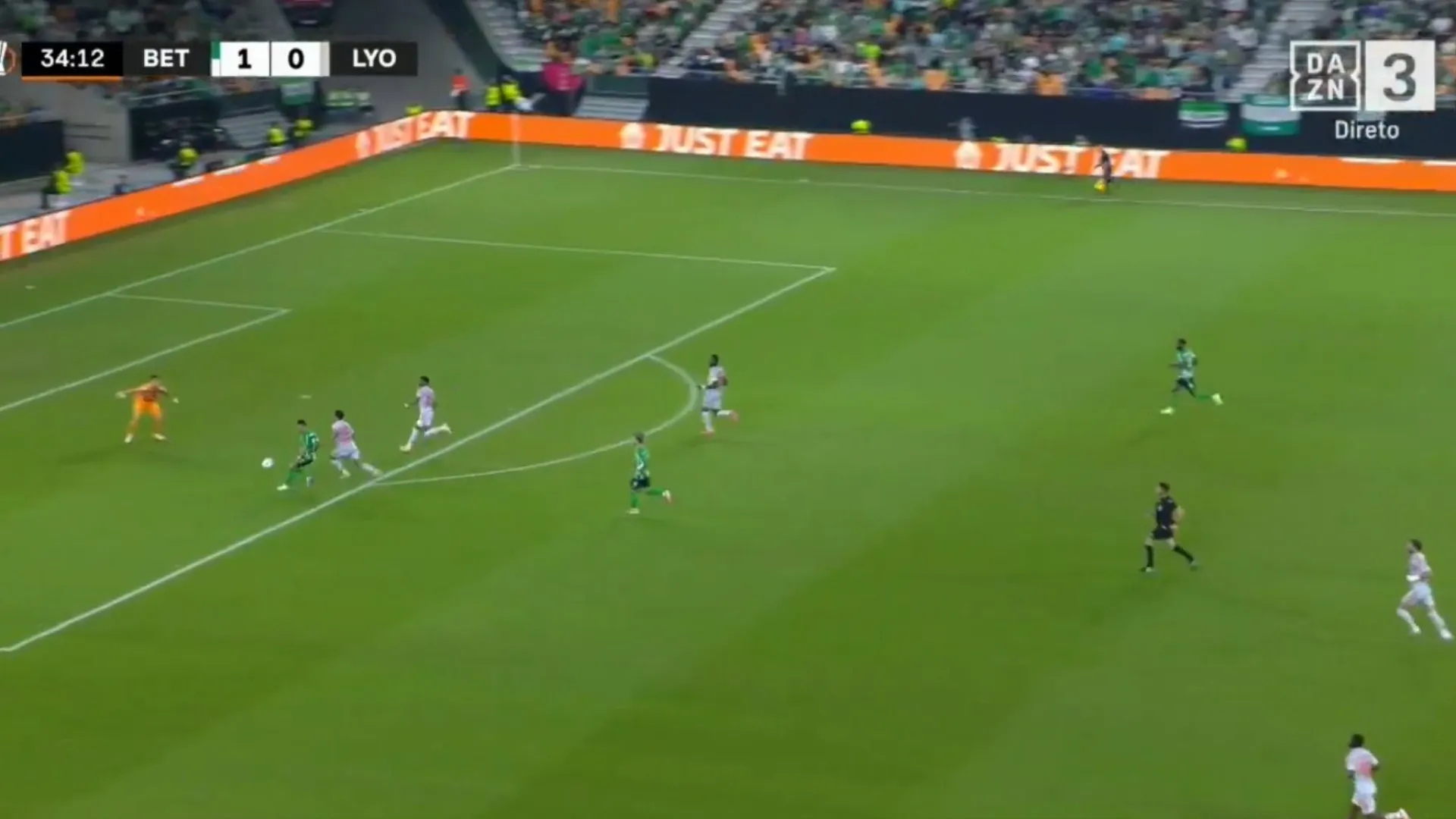 
                    O que é isto? Antony deixa Paulo Fonseca a ver 'chapéus'
                