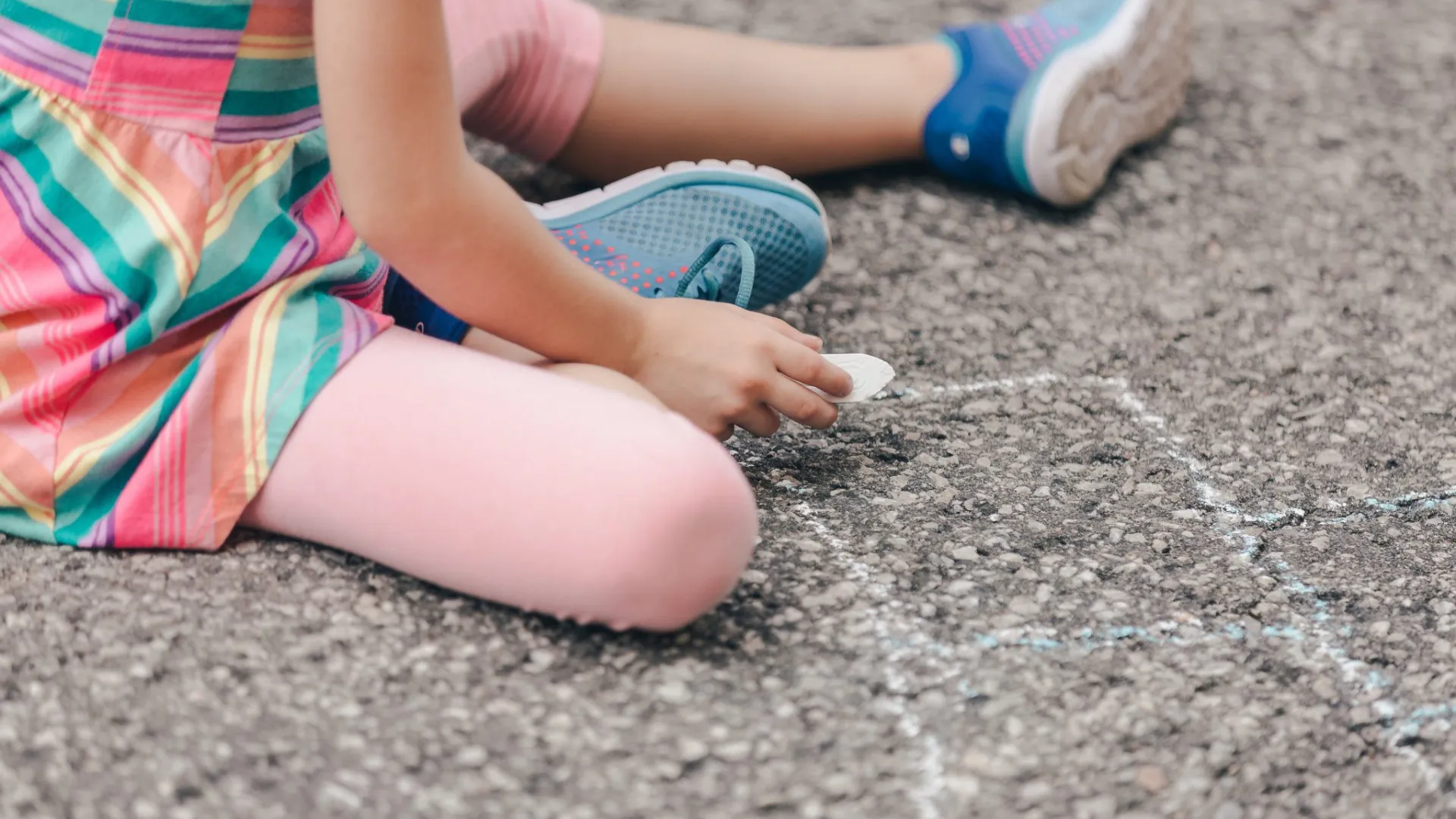 
                    Menina denuncia pai após abuso sexual (já estava referenciado pela PJ)
                