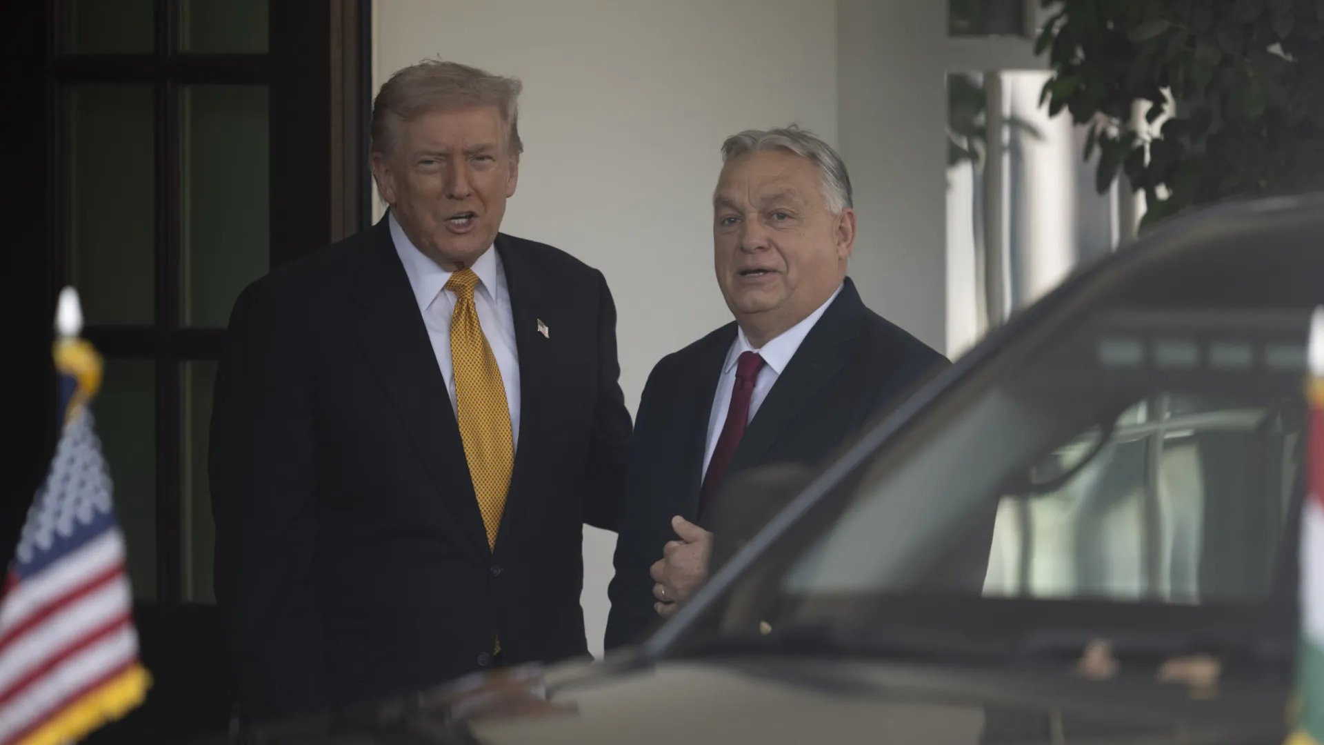 
                    Trump diz analisar exceção da Hungria nas sanções contra a Rússia
                