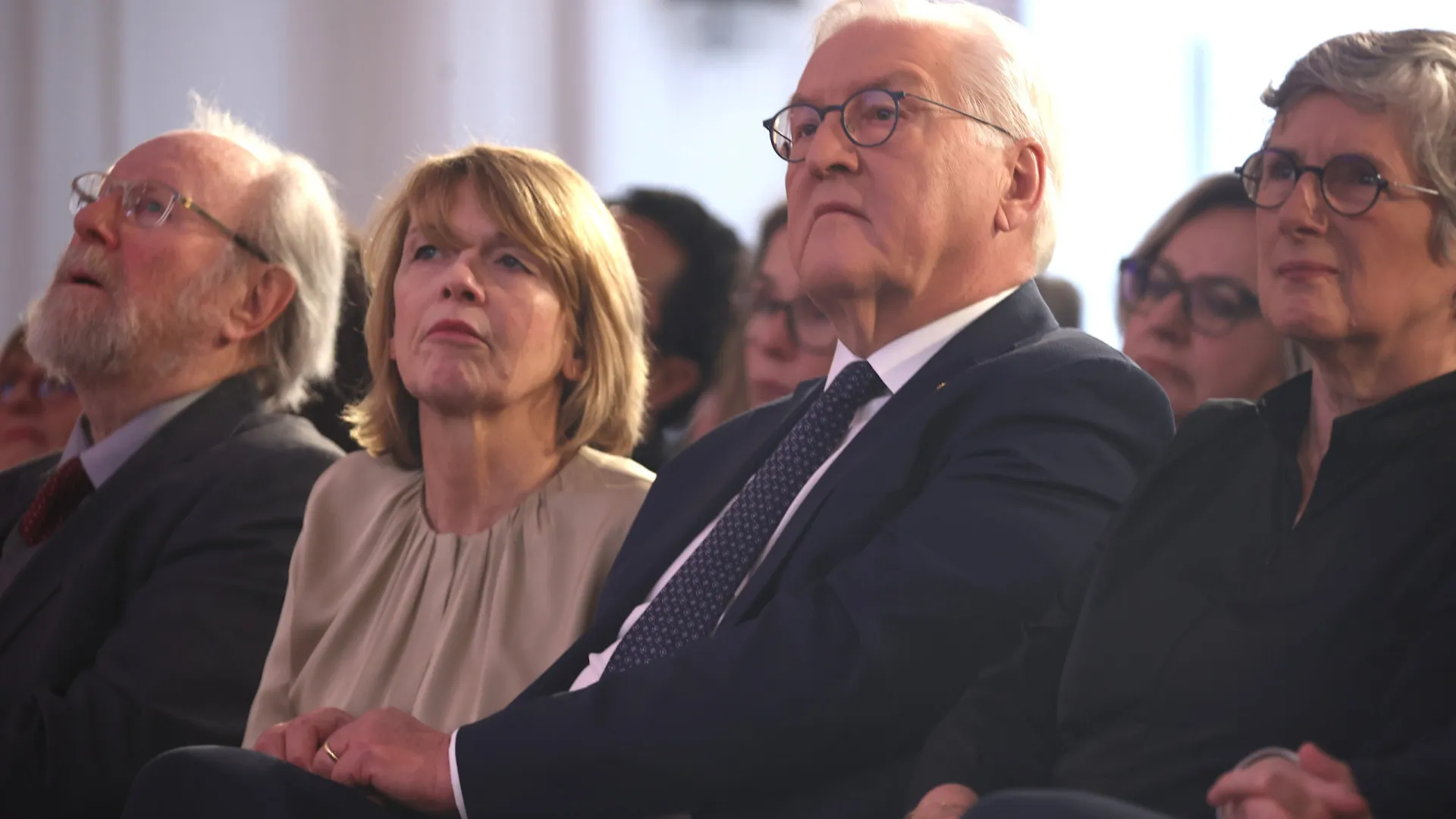 
                    Presidente alemão alerta para 