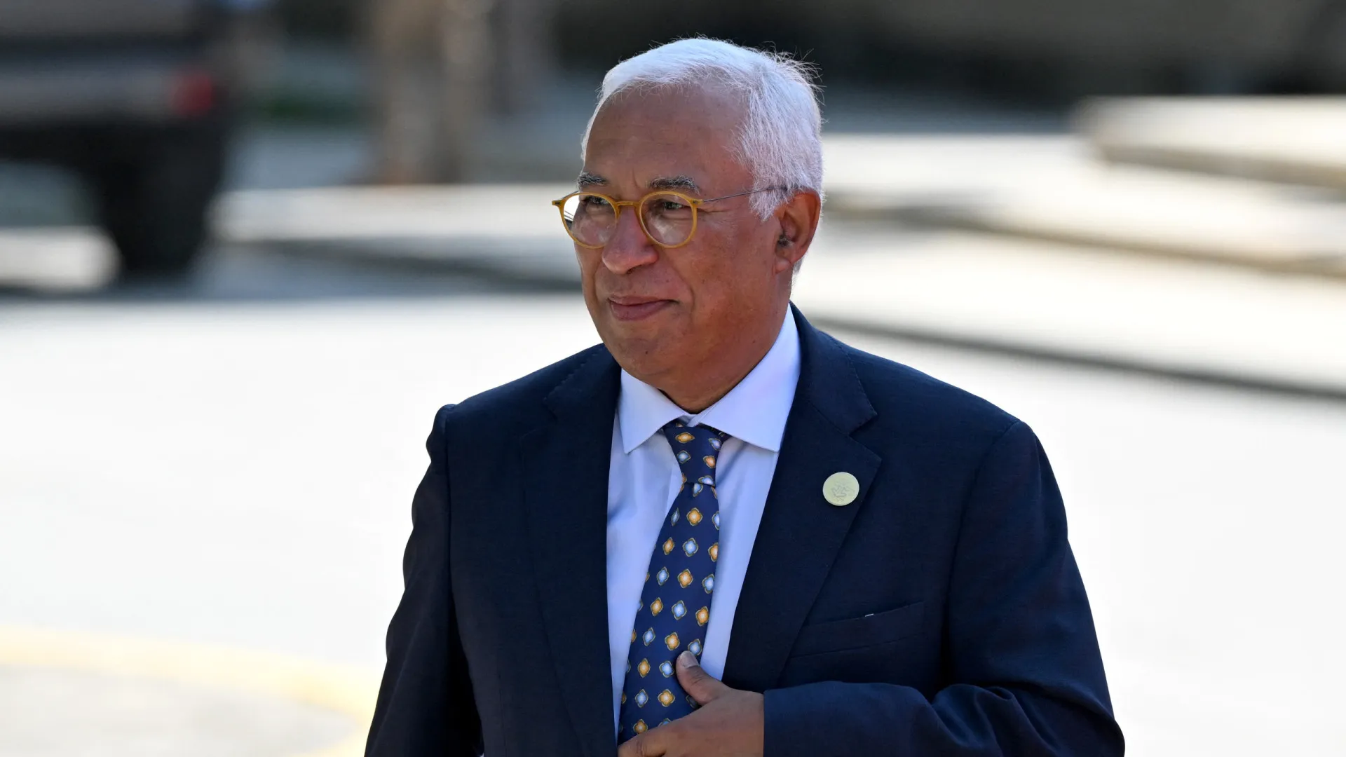 Costa critica levantamento de sanções ao petróleo russo: "Preocupante"