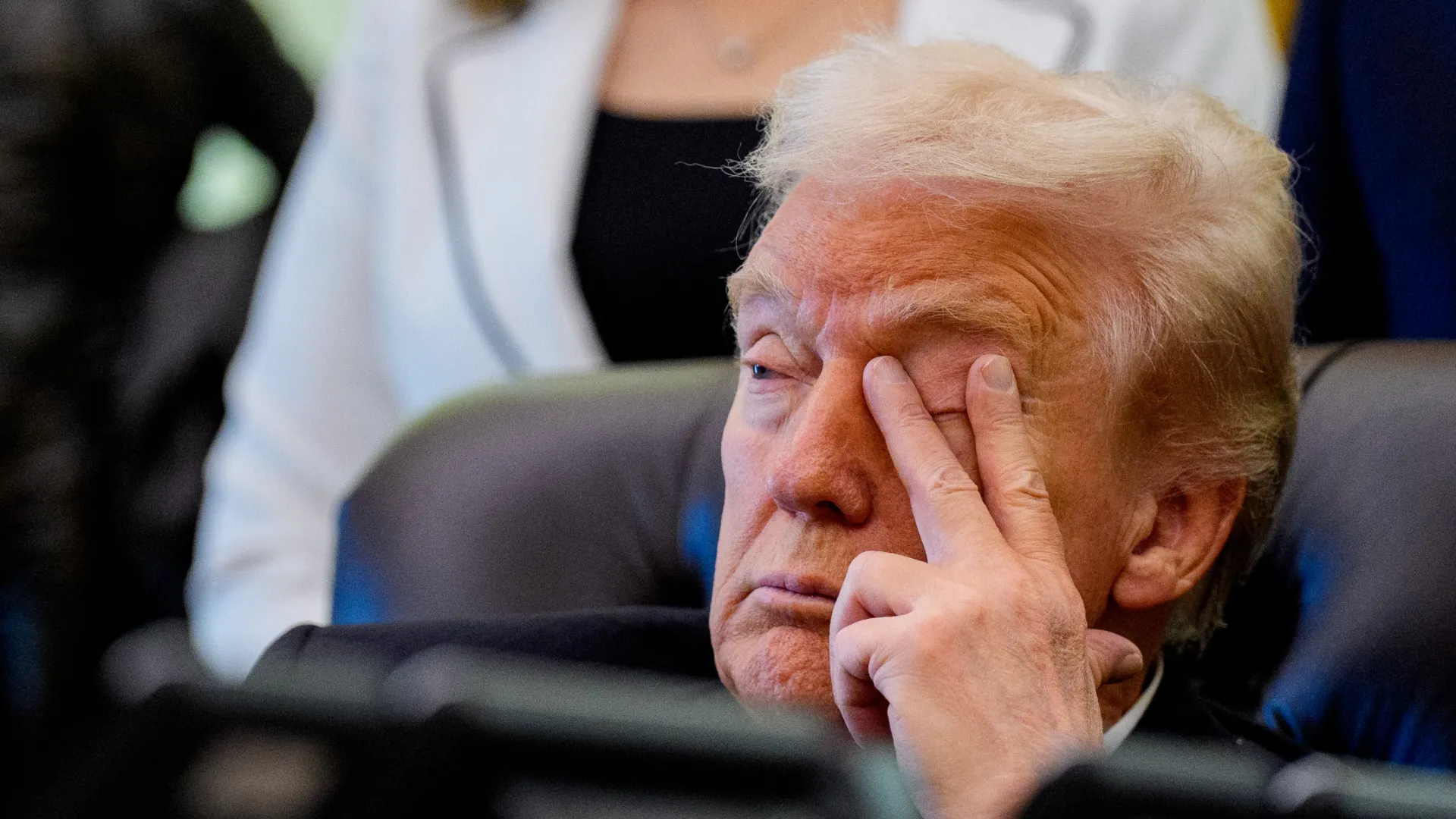 Trump admite derrota dos republicanos nas eleições intercalares de 2026