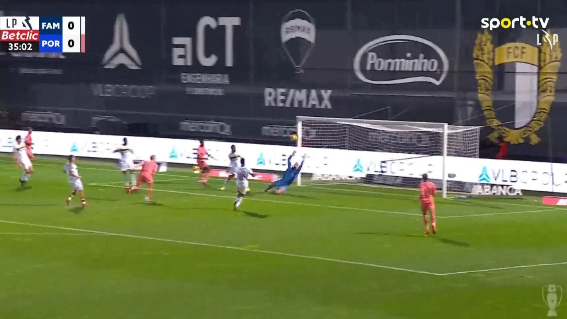 
                    Victor Froholdt já tinha saudades. Assim foi o golo do FC Porto no Minho
                