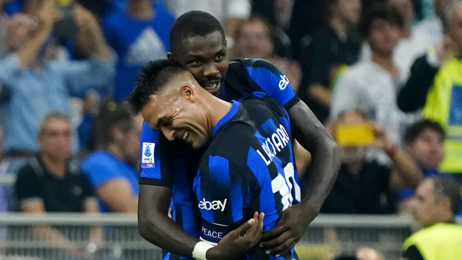 
                    Inter Milão é o novo líder da Serie A (logo à frente da AS Roma)
                