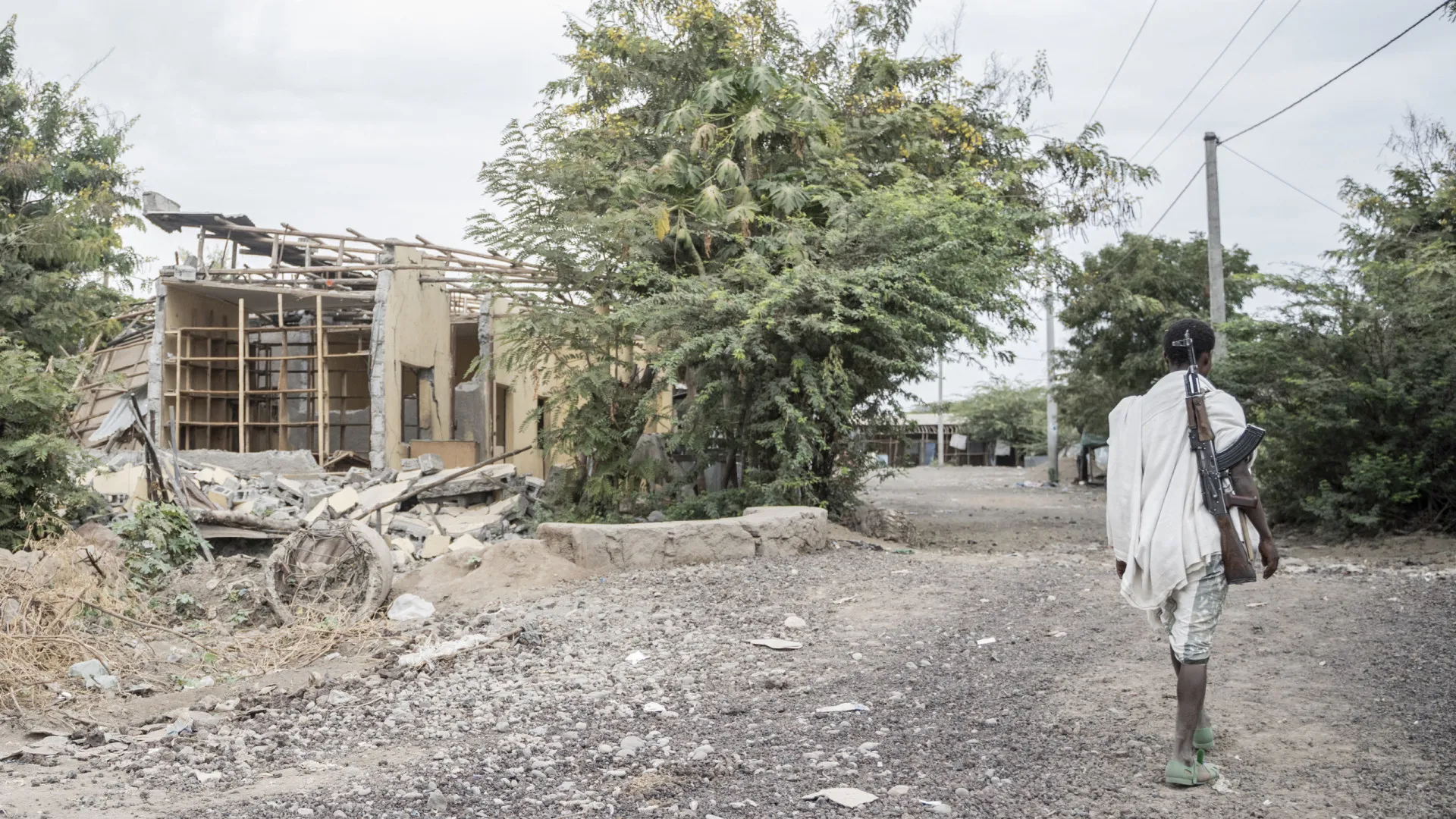 
                    ONU: 3 em 4 deslocados por conflitos vivem em países com risco climático
                