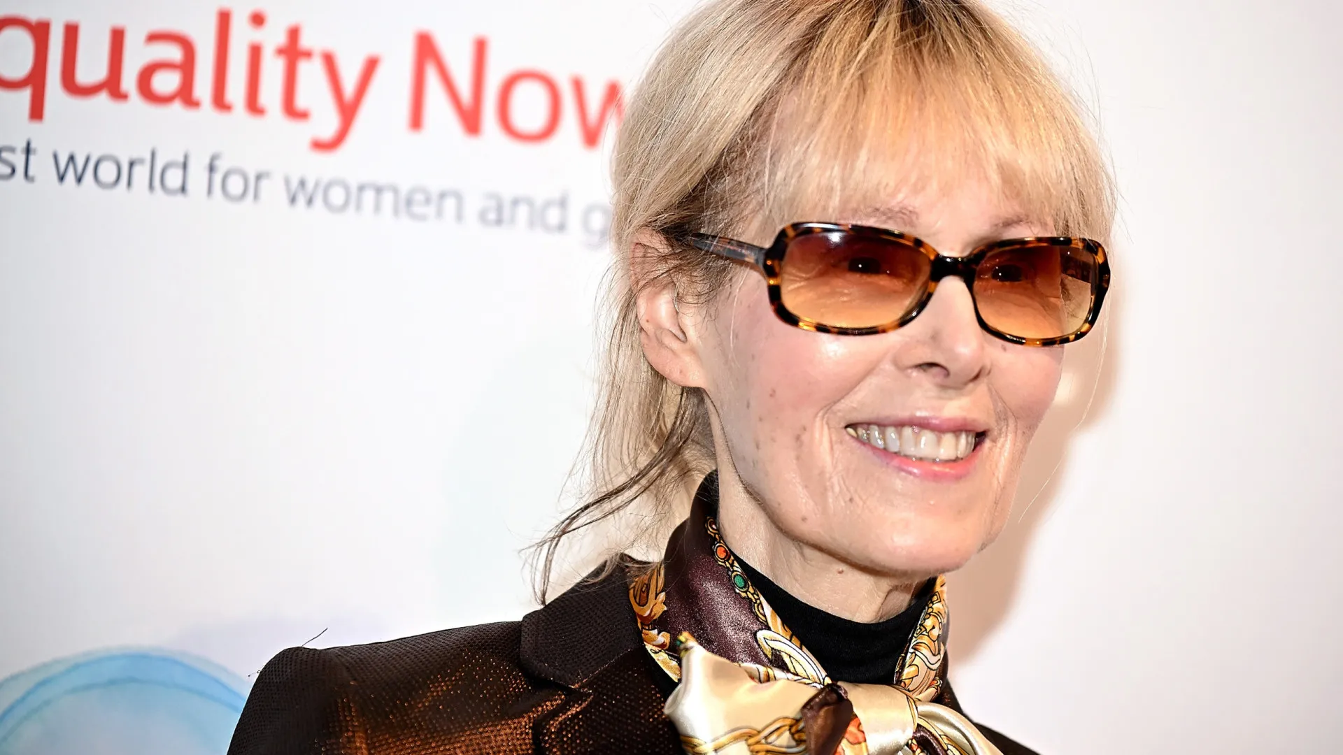 
                    Trump pede anulação de condenação por abuso sexual de escritora
                