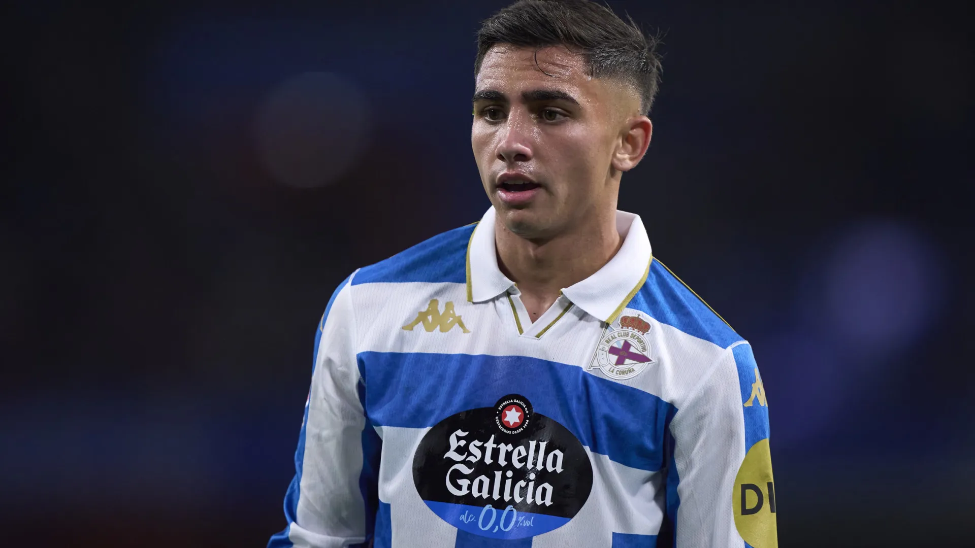 
                    Esteve no radar do Sporting, mas 