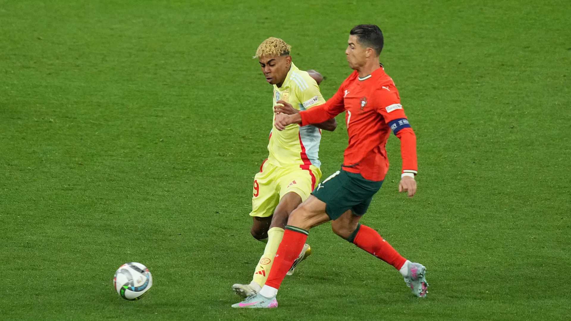 Do recado de Cristiano Ronaldo à guerra na seleção. As polémicas de Yamal