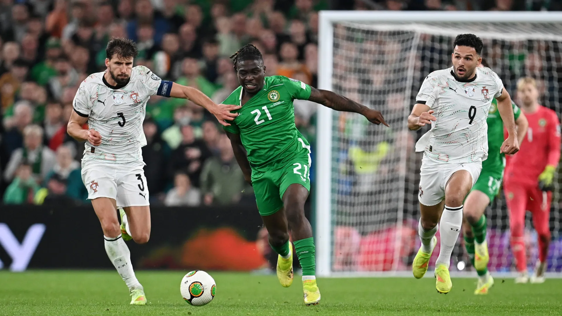 
                    Rúben Dias comenta expulsão de Cristiano Ronaldo: 