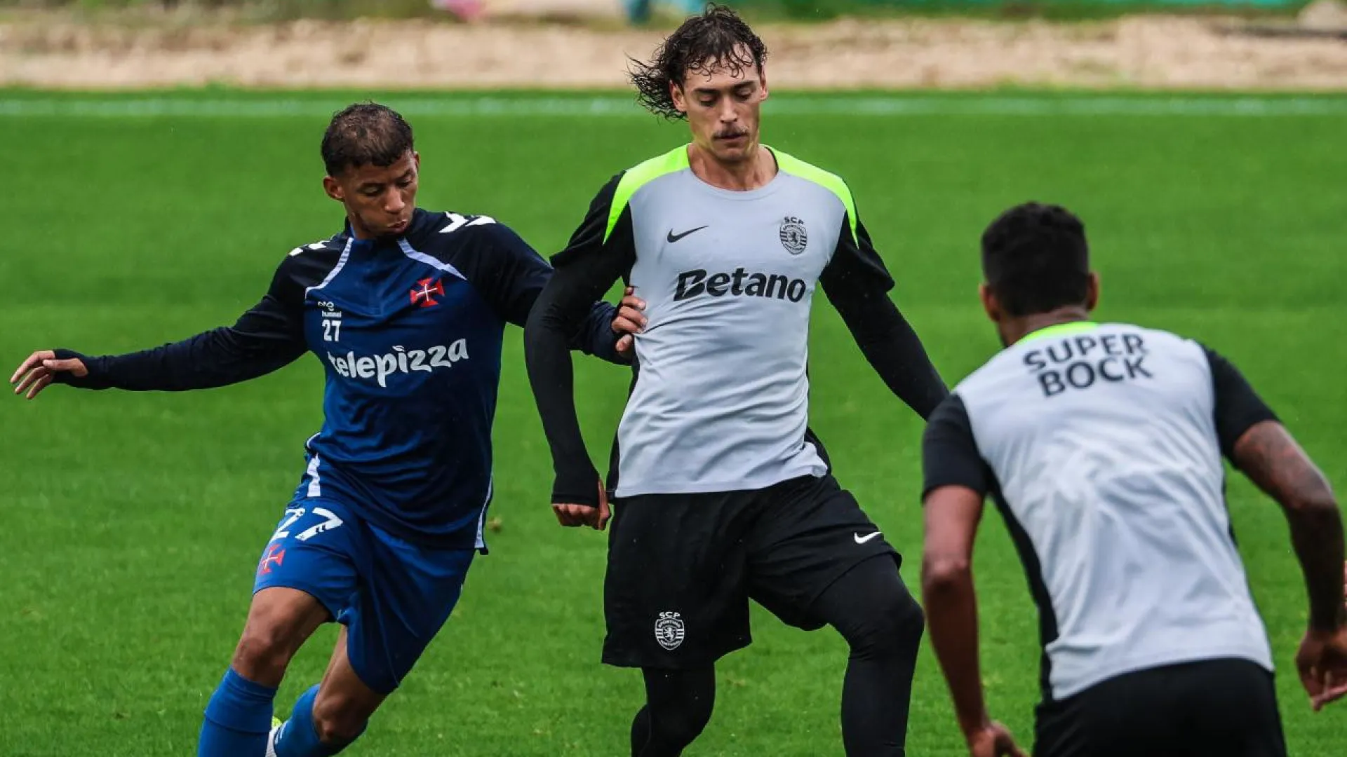 Jogo à porta fechada acaba com empate entre Sporting e Belenenses