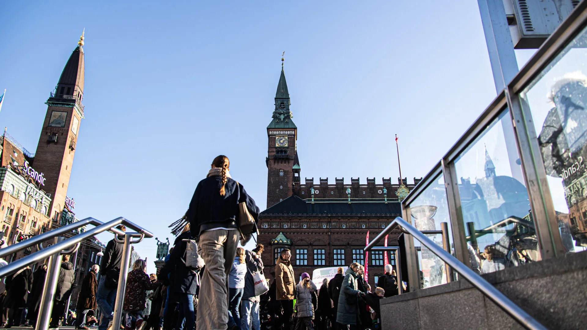 
                    Partido Social-Democrata dinamarquês pode perder câmara de Copenhaga 
                