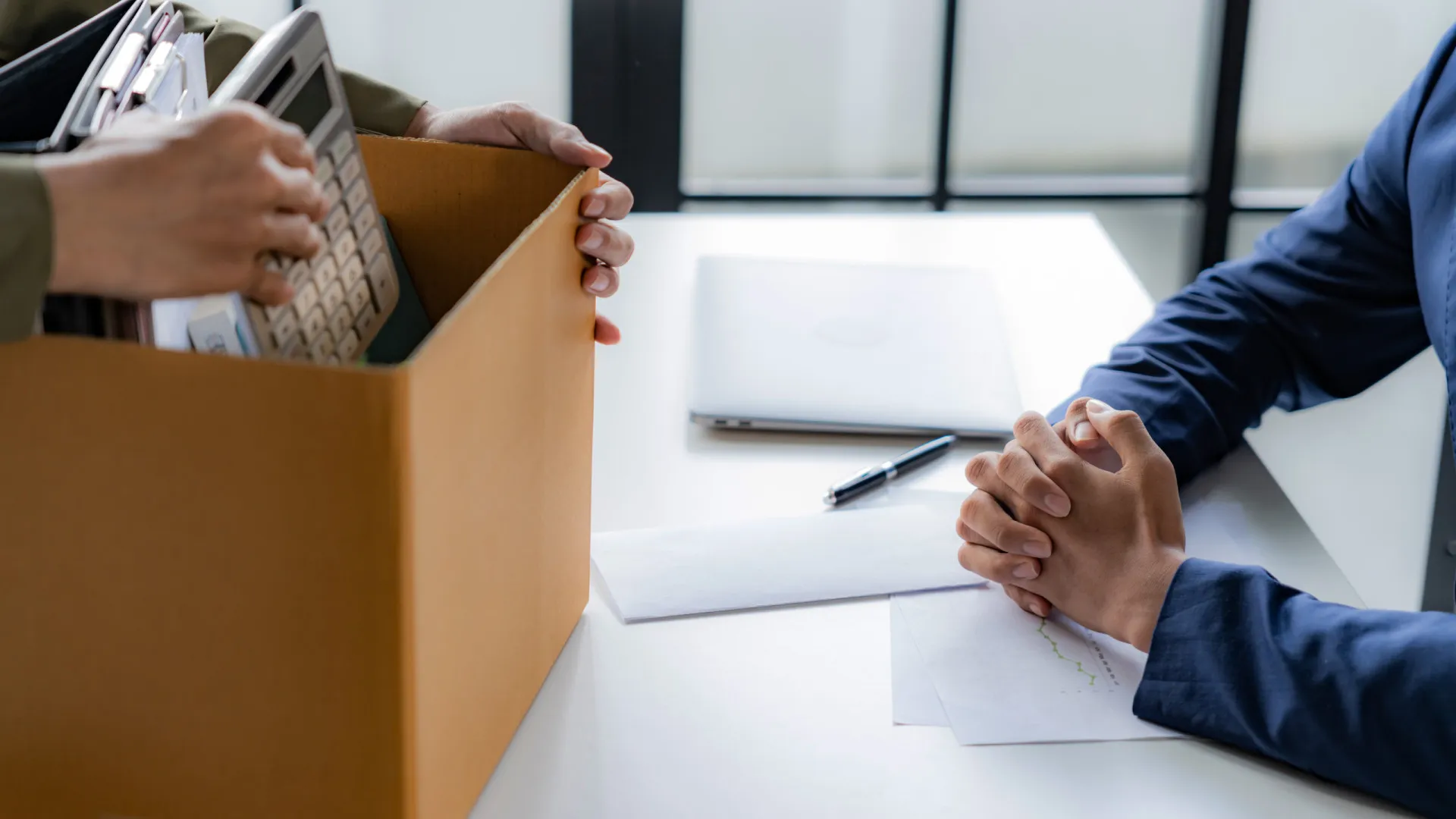 
                    Despedimentos coletivos aceleram: Em que regiões do país há mais? 
                