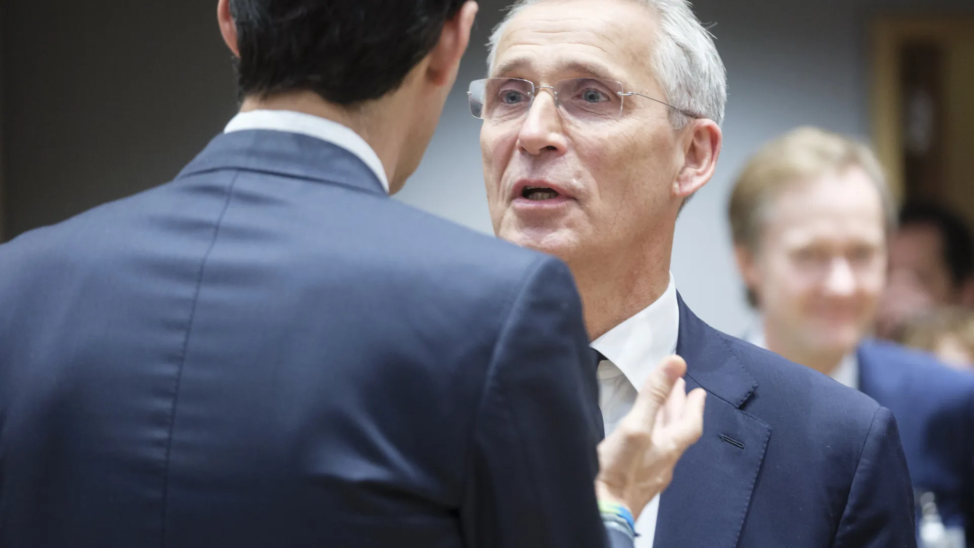 
                    UE defende mecanismo que cobra importação de produtos poluentes
                