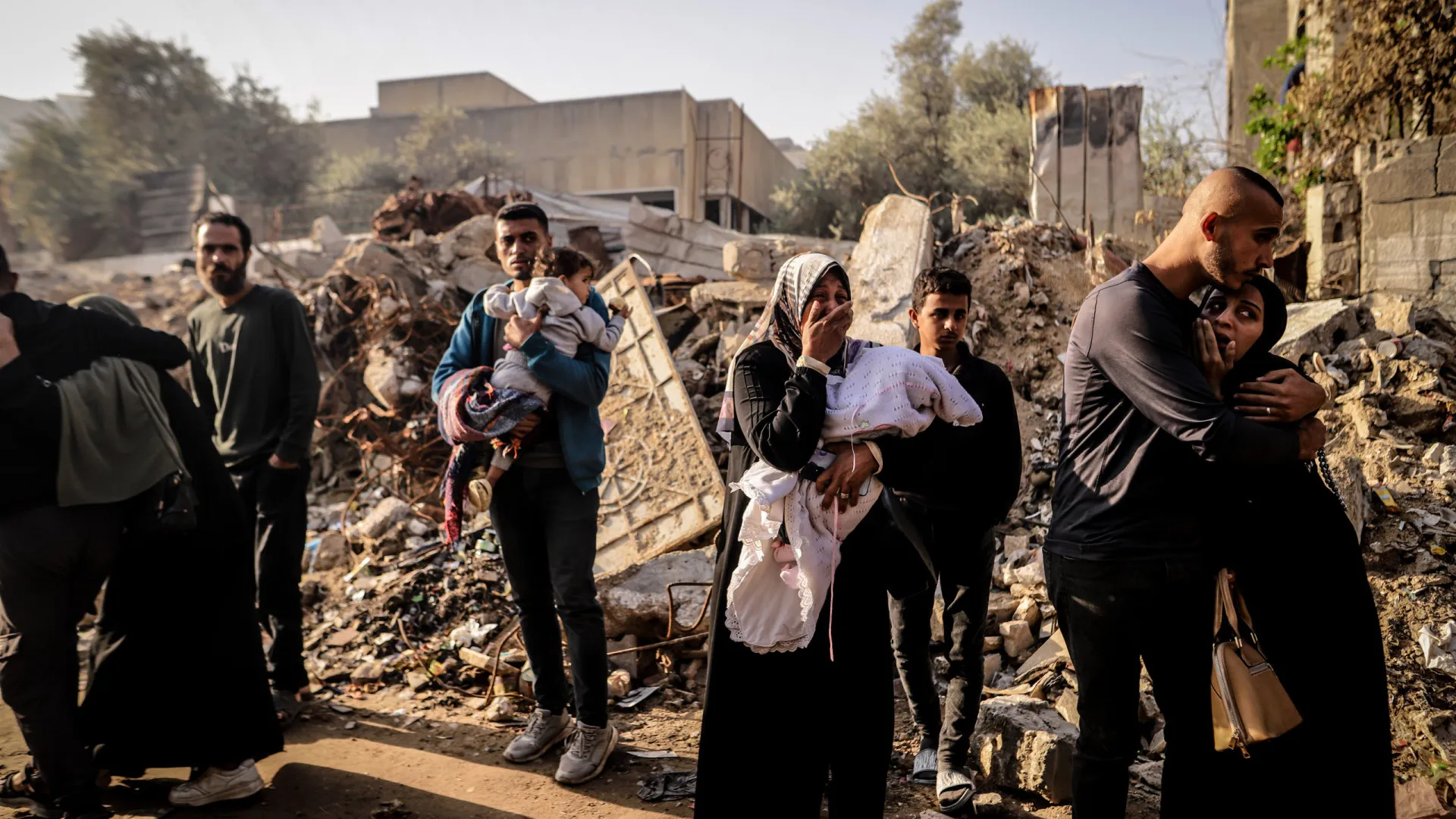 
                    Qatar condena ataques israelitas a Gaza: 