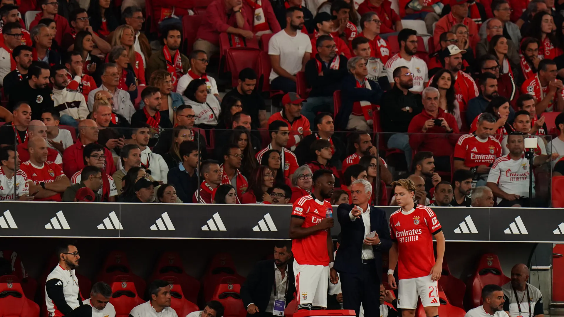 
                    José Mourinho reage à condenação de Schjelderup: 