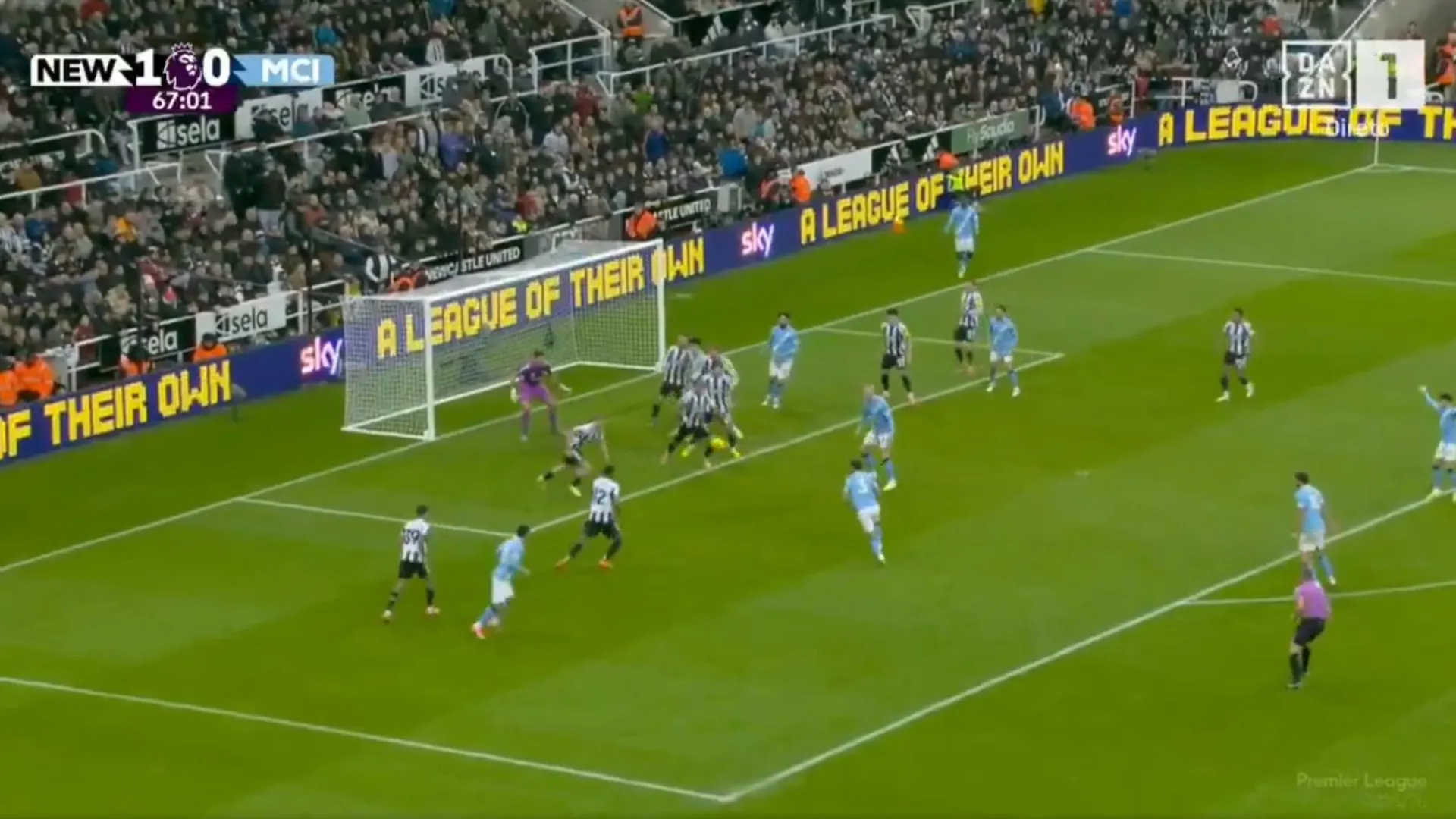 
                    Rúben Dias coloca um ponto final no jejum de 3 anos sem marcar pelo City
                