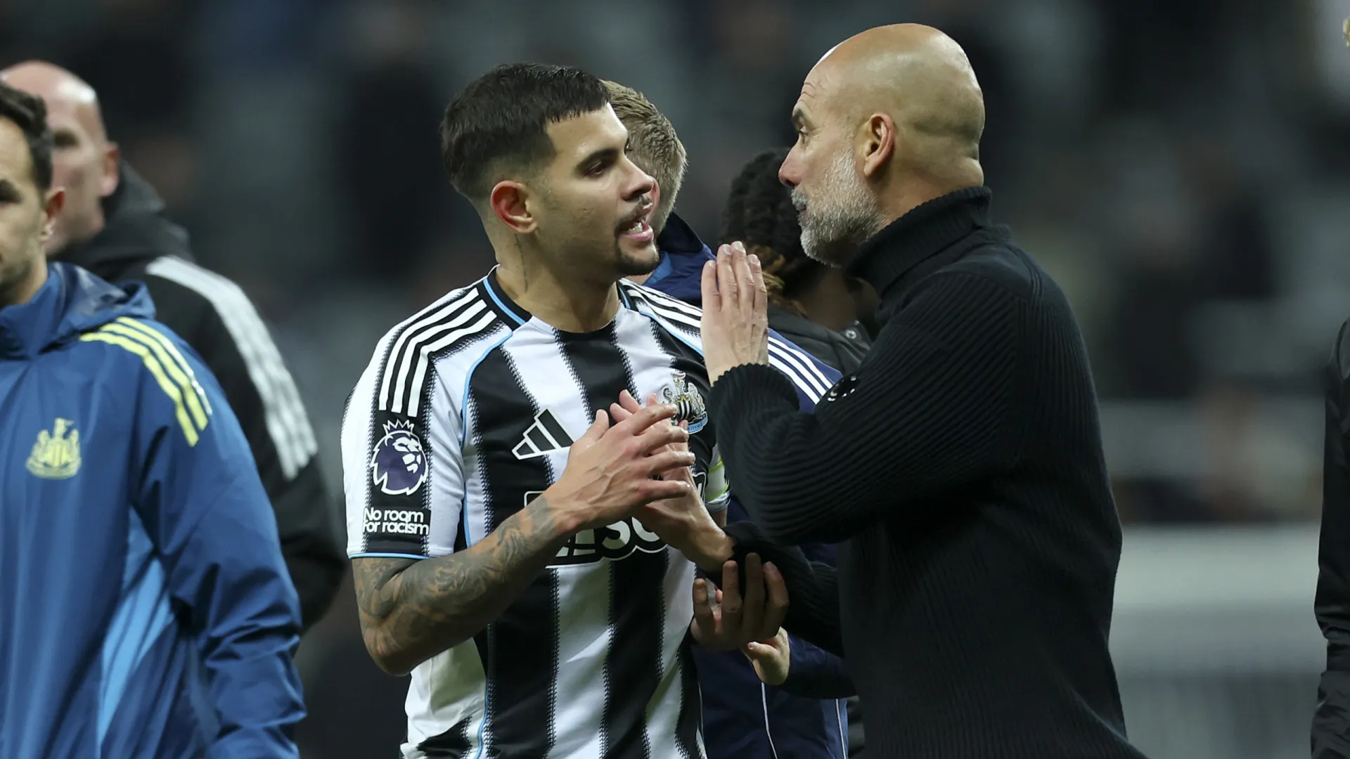 
                    Bronca no Newcastle-City. Guardiola revela o que disse a Bruno Guimarães
                