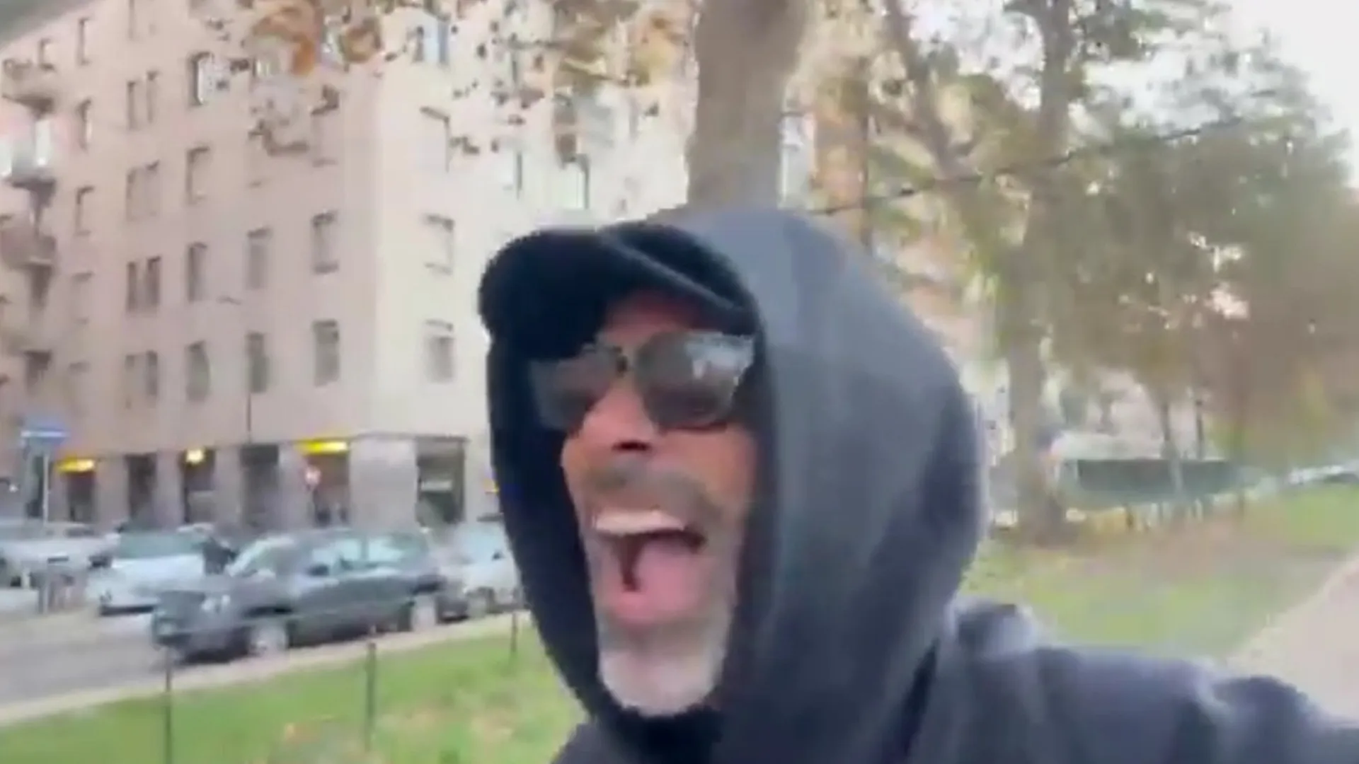 
                    Rio Ferdinand goza com crise do Liverpool: 