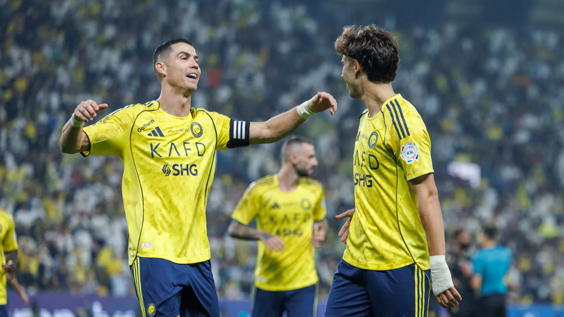 
                    Al Nassr sorri com 'show' de João Félix e bicicleta de Cristiano Ronaldo
                