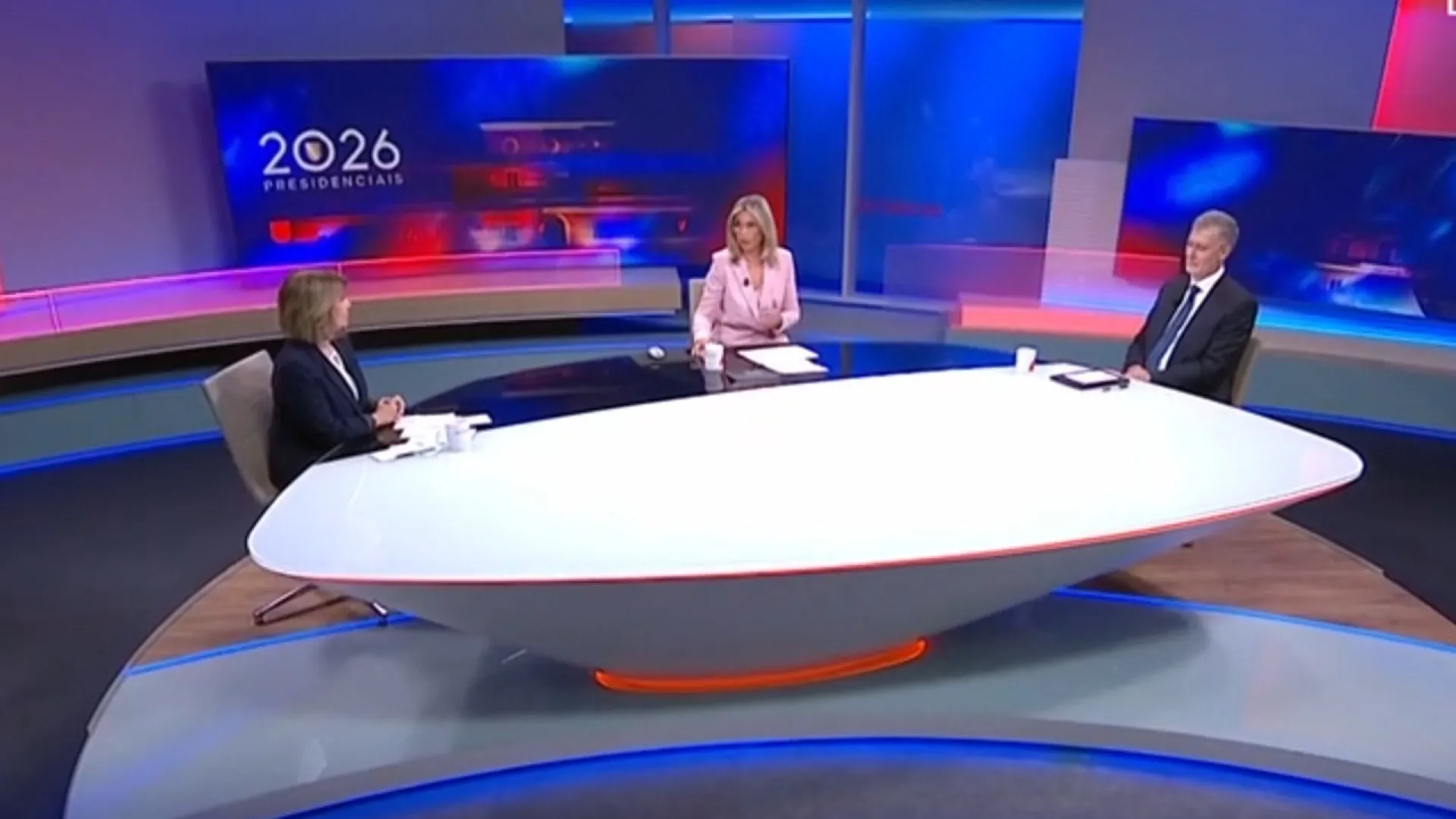 
                    Almoço com Ventura e 