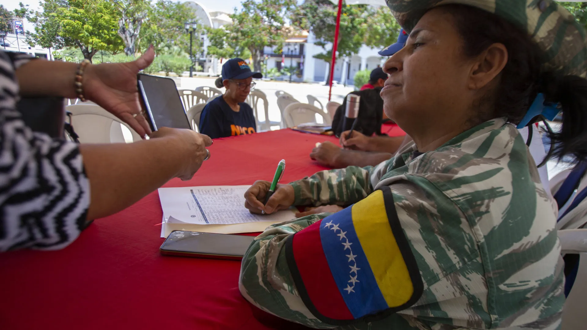 
                    Los Soles terroristas? Venezuela classifica de 