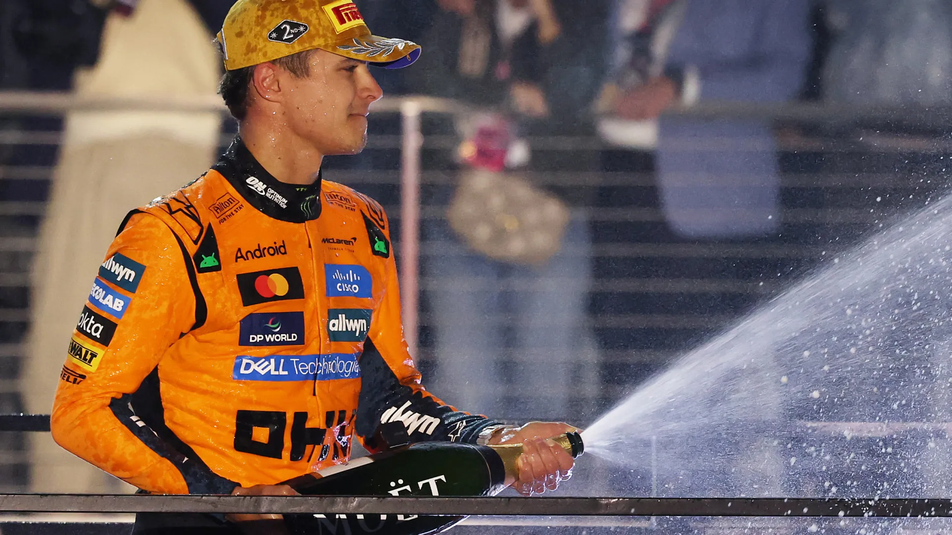 
                    Lando Norris tem match point e pode ser campeão no Qatar
                