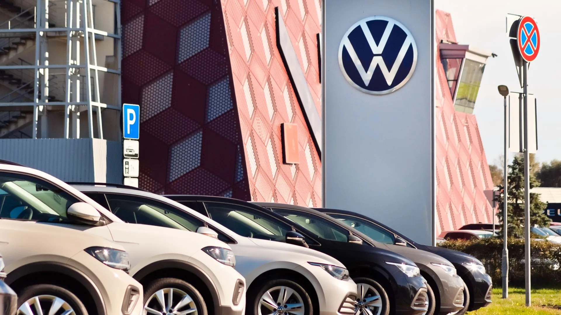 
                    Volkswagen cresceu e mantém liderança do mercado automóvel europeu
                