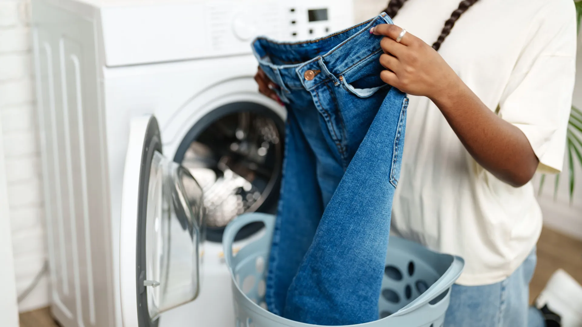 
                    Quantas vezes pode usar as suas calças de ganga antes de as lavar?
                