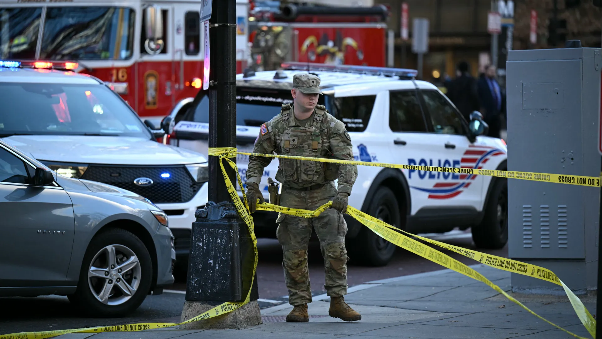 
                    Suspeito de ataque junto à Casa Branca acusado de tentativa de homicídio
                