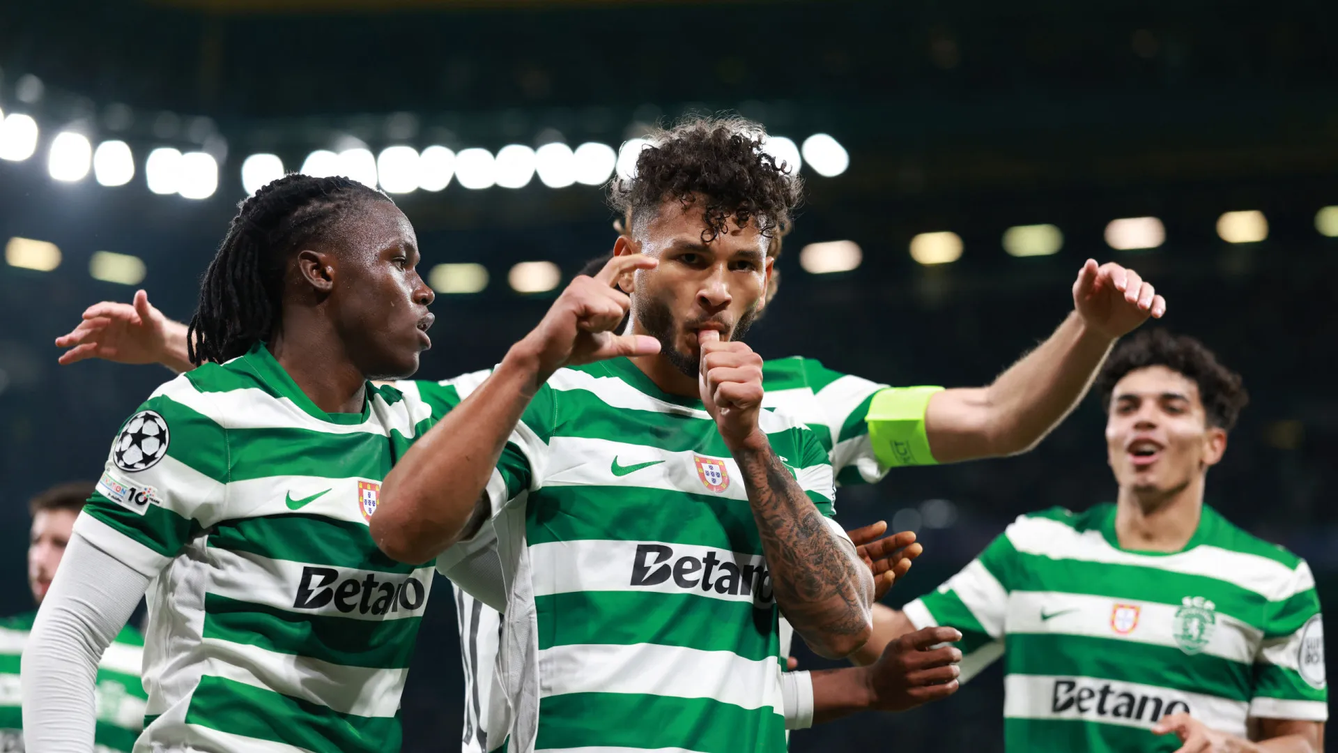 
                    Em Alvalade, manda o leão. Sporting cola-se aos 'tubarões' na Champions
                