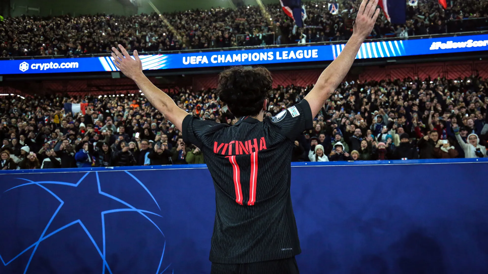 
                    Recital de Vitinha leva treinador rival a pedir... a Bola de Ouro: 