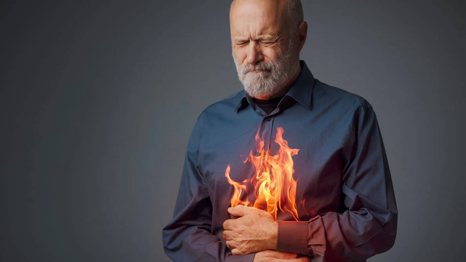 
                    Gastroenterologista ensina: 5 dicas para não ficar com azia
                