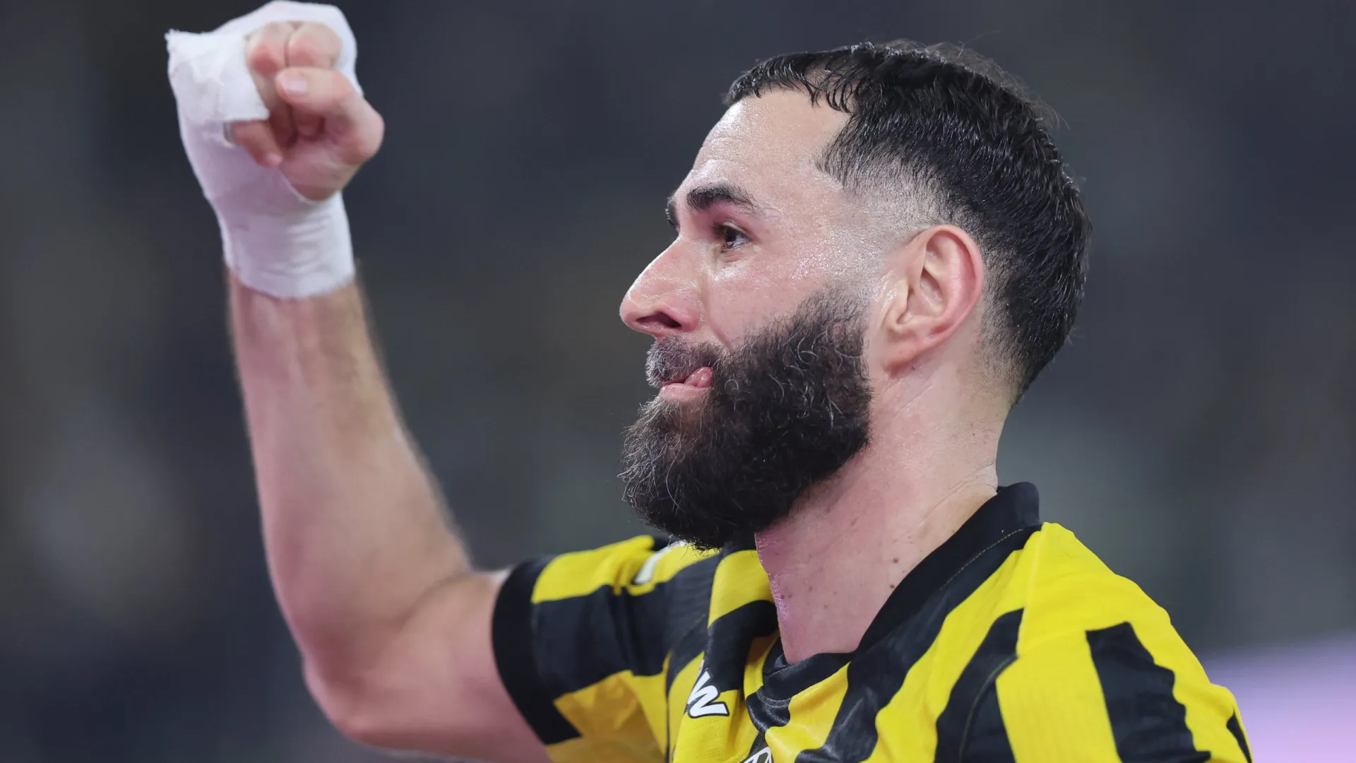 
                    Sérgio Conceição finta susto e Al Ittihad alcança meias da Taça
                