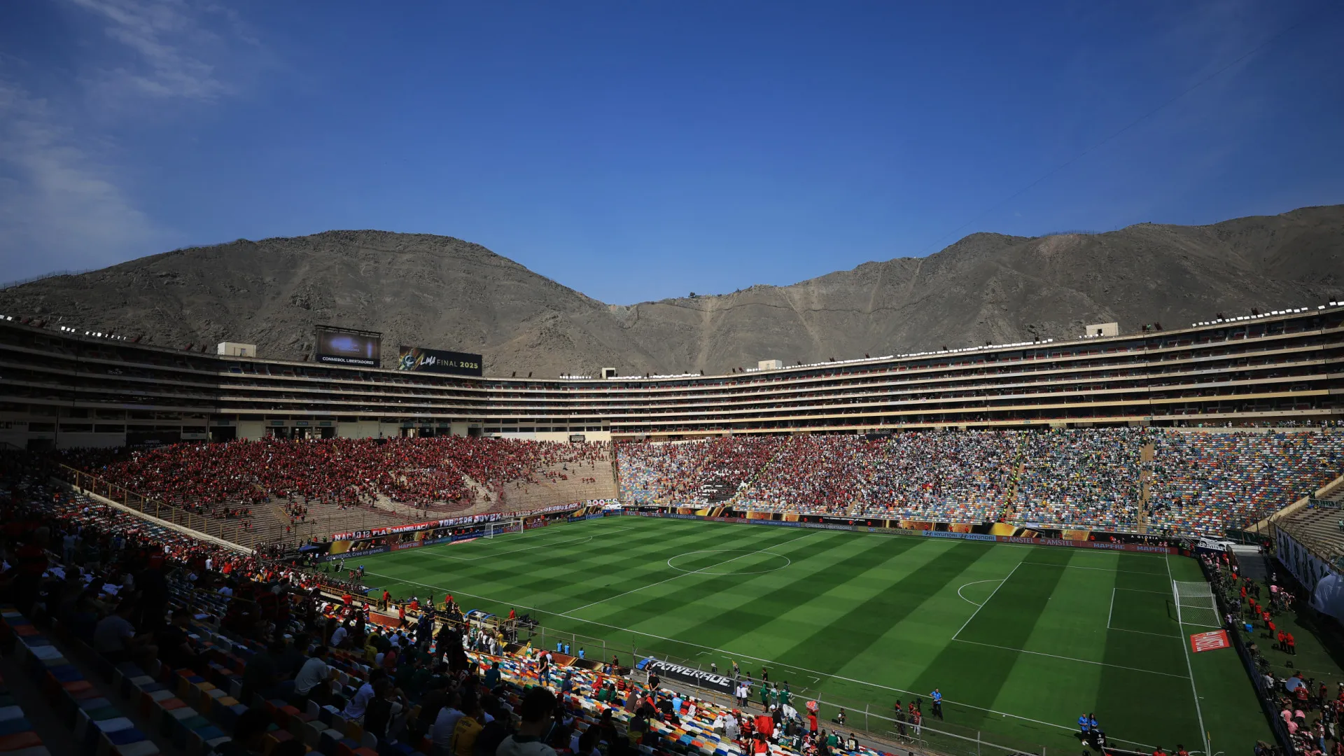
                    [0-0] Palmeiras-Flamengo: Começa a grande final da Libertadores
                