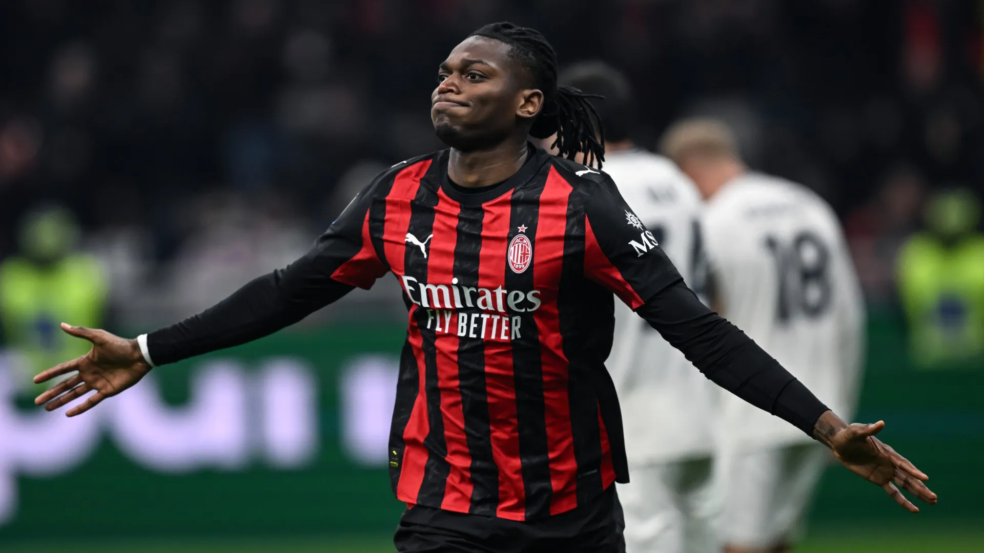 
                    Leão pode estar de saída do Milan e foi oferecido a 'gigante' espanhol
                