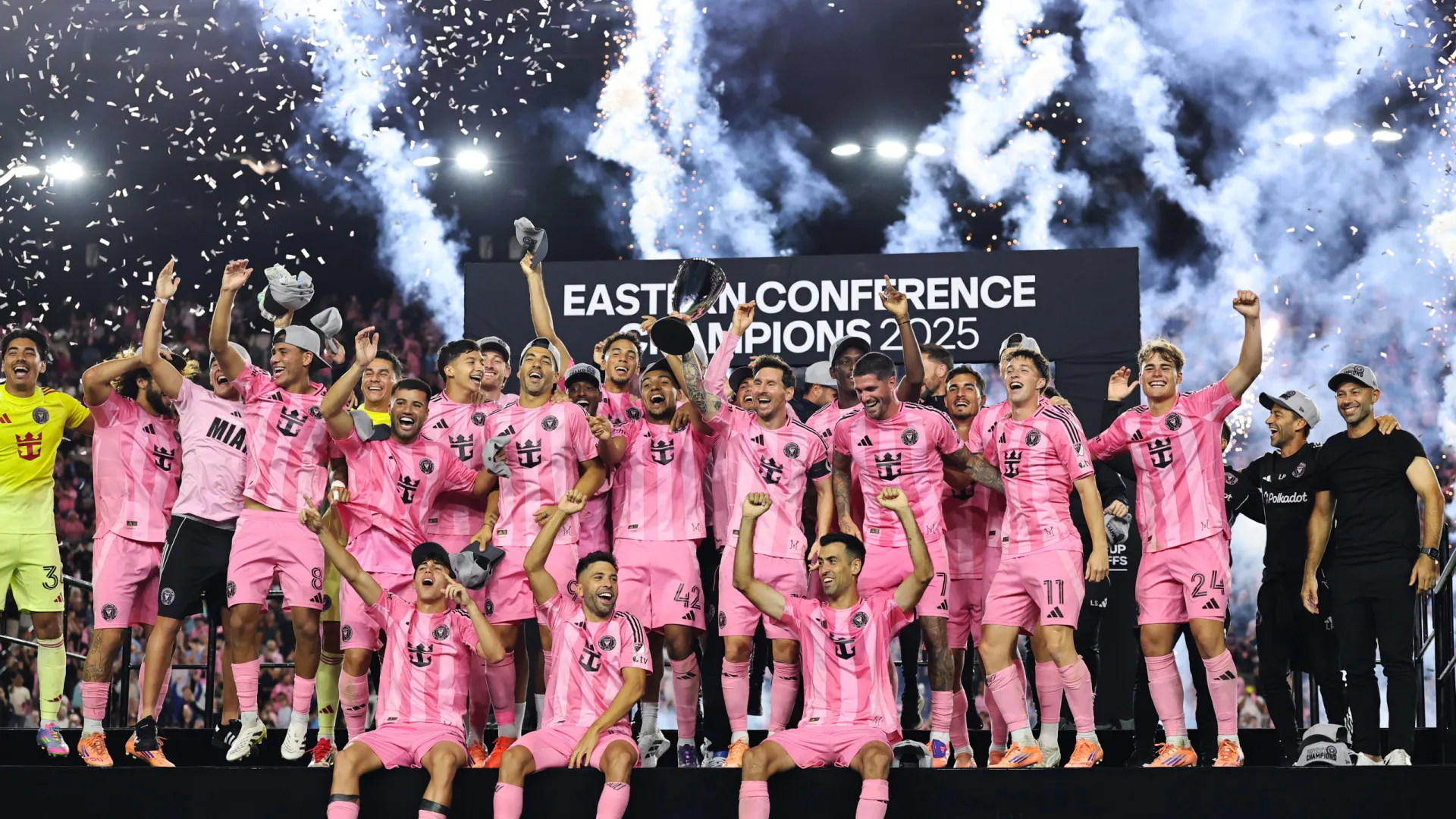 
                    Inter Miami está na final da MLS com hattrick de Allende
                