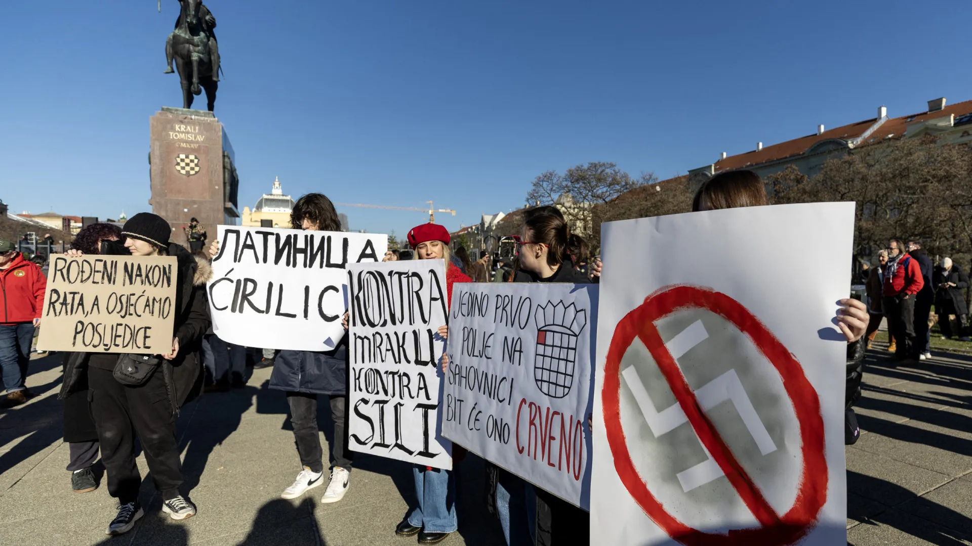 
                    Croácia sai à rua contra fascismo e revisionismo histórico pró-nazi
                