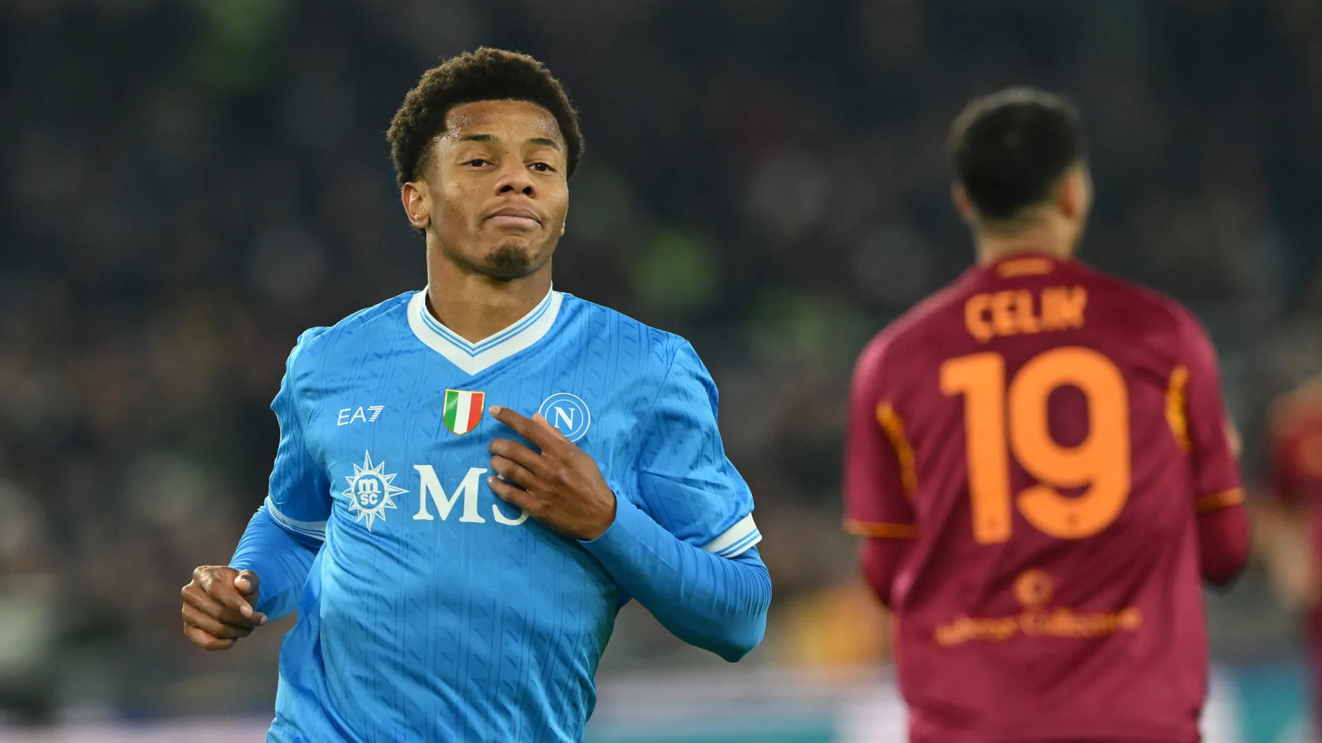 
                    Atenção, Benfica. David Neres atira Napoli para o topo da Serie A
                