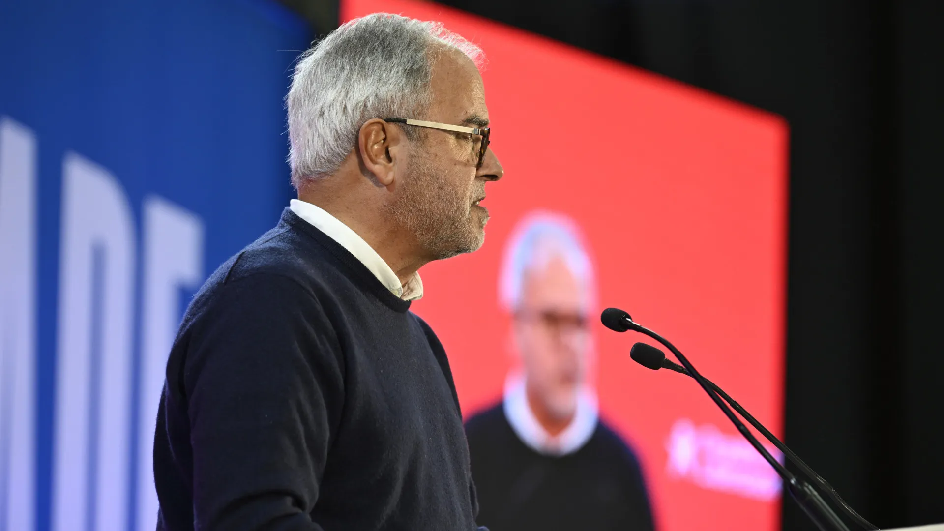 
                    Greve: Pressões da ministra não vão demover trabalhadores, diz Pureza
                