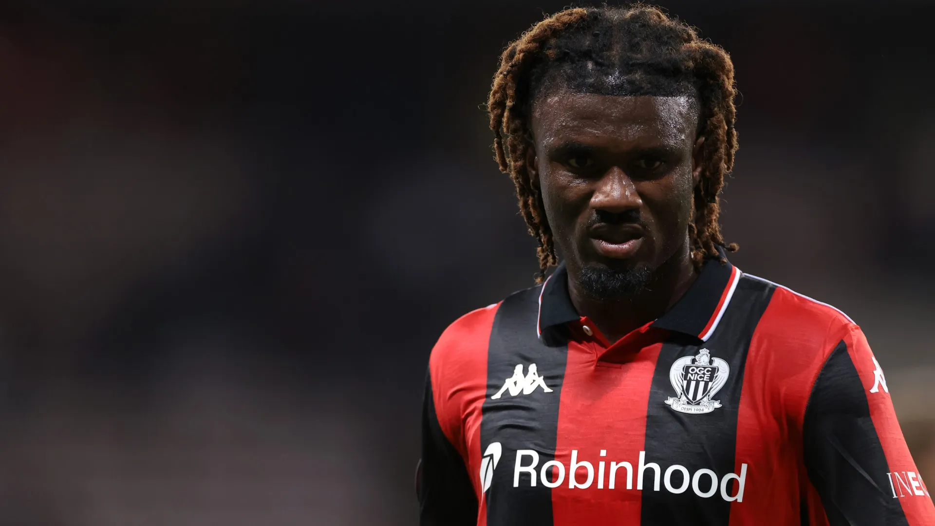 
                    Pontapés, estalos e não só. Cenas de terror no centro de treinos do Nice
                