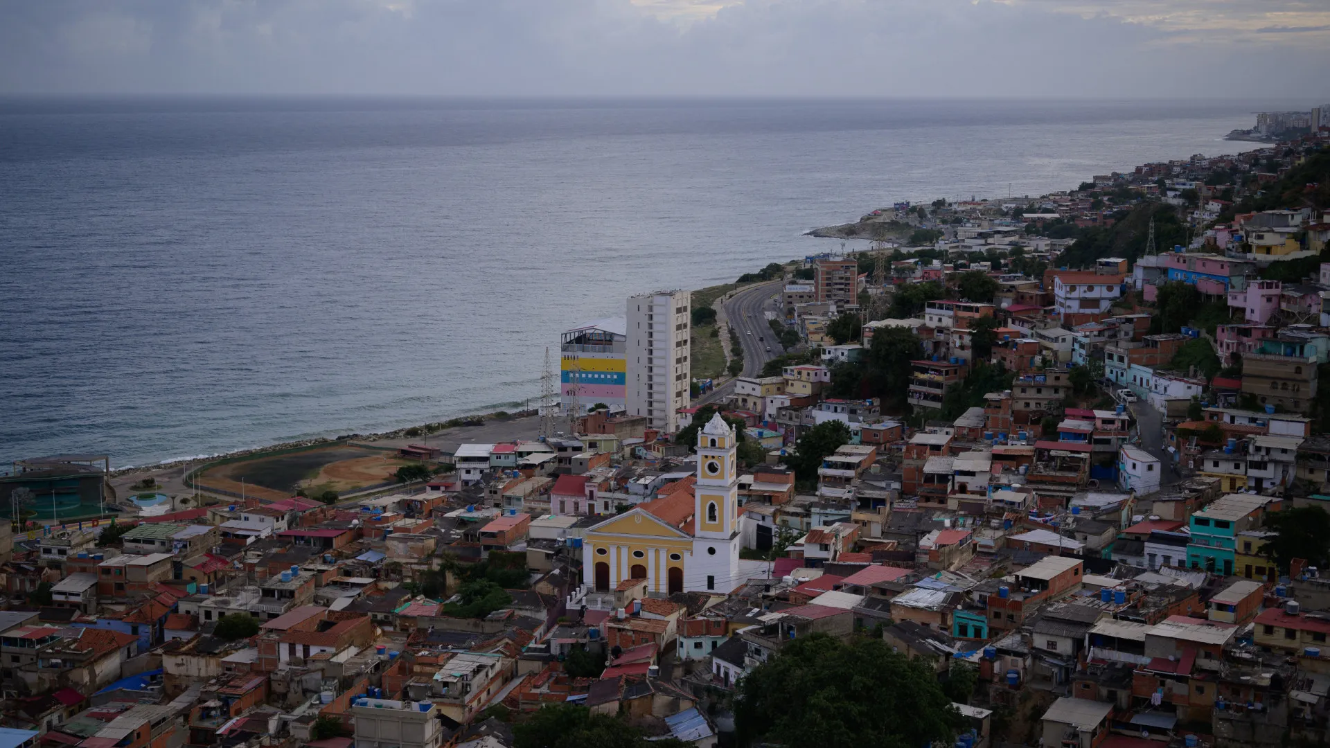 
                    Situação na Venezuela está calma, mas controlada pelas autoridades
                